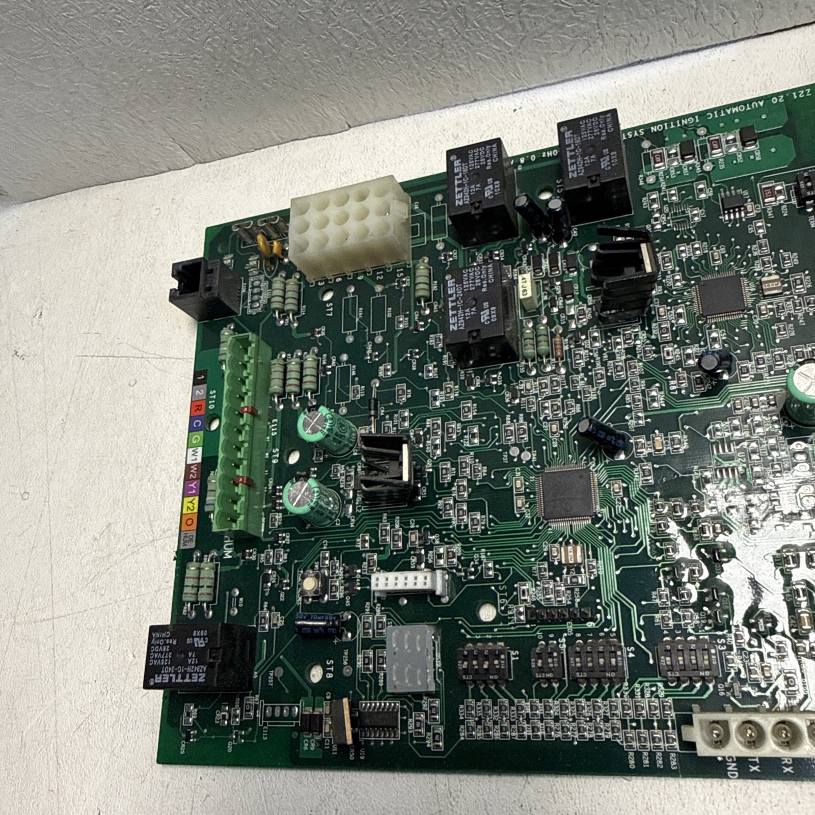 Goodman Amana PCBKF101 / 50C51-289-90 Furnace Control Circuit Board