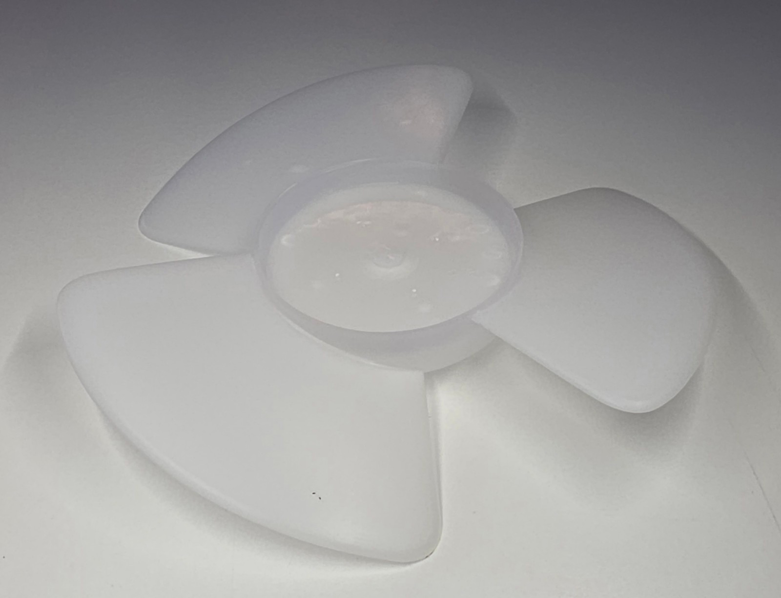 Thorgren 7CCW Plastic Fan 7″ Diameter Counter Clockwise 3 Blade New Old Stock
