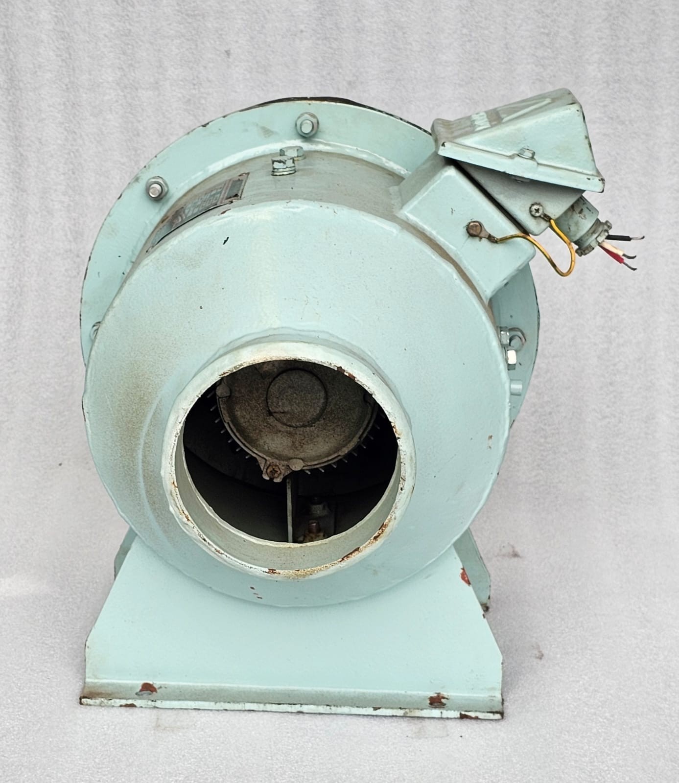 Daeyang Electric Co. X8L5/Z1.0/300 0.2 KW 60 HZ 440V ISOLATING CABIN FAN