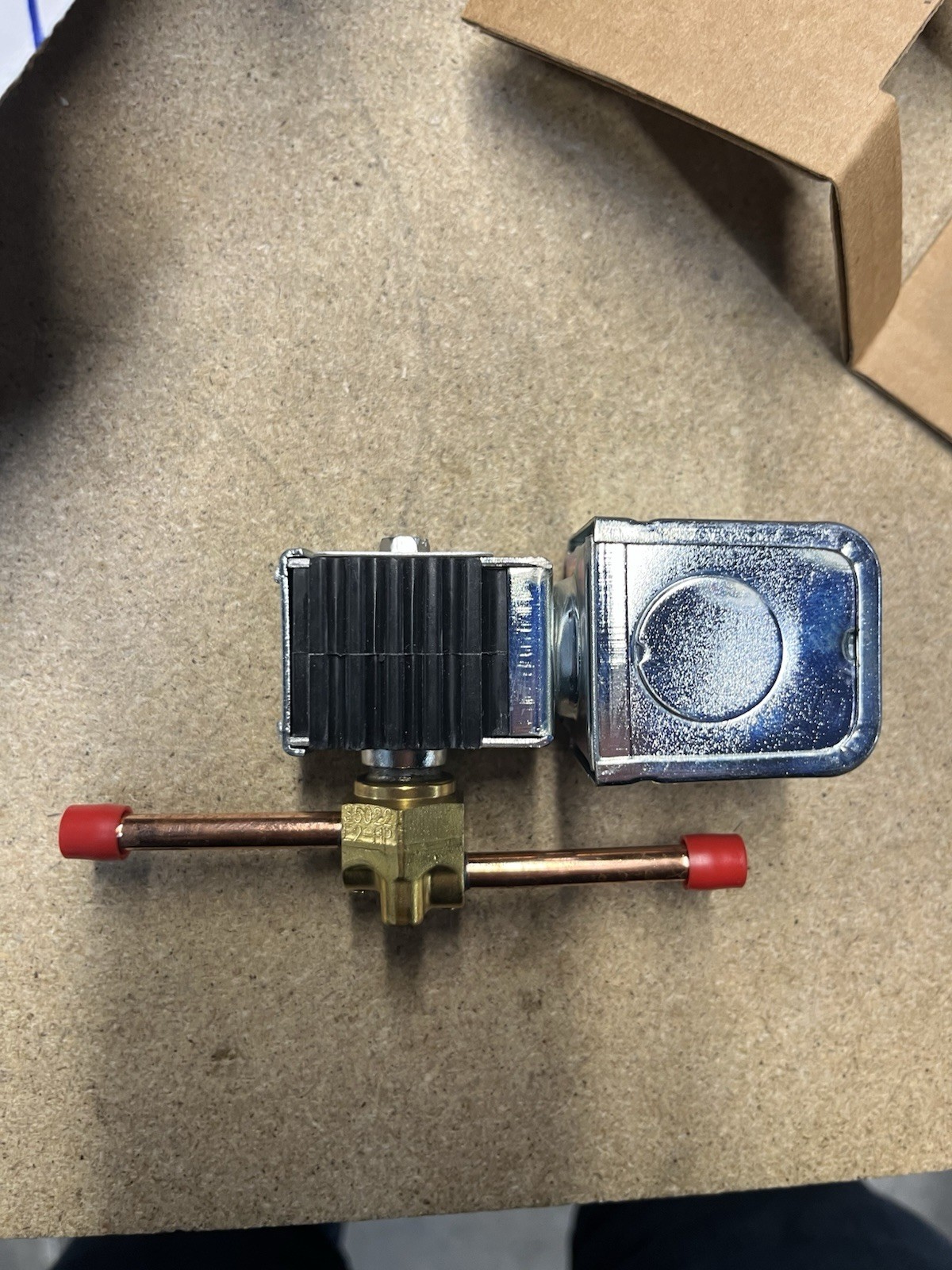 NEW Sporlan E2S120-HP Refrigeration Solenoid Valve 1/4” ODF