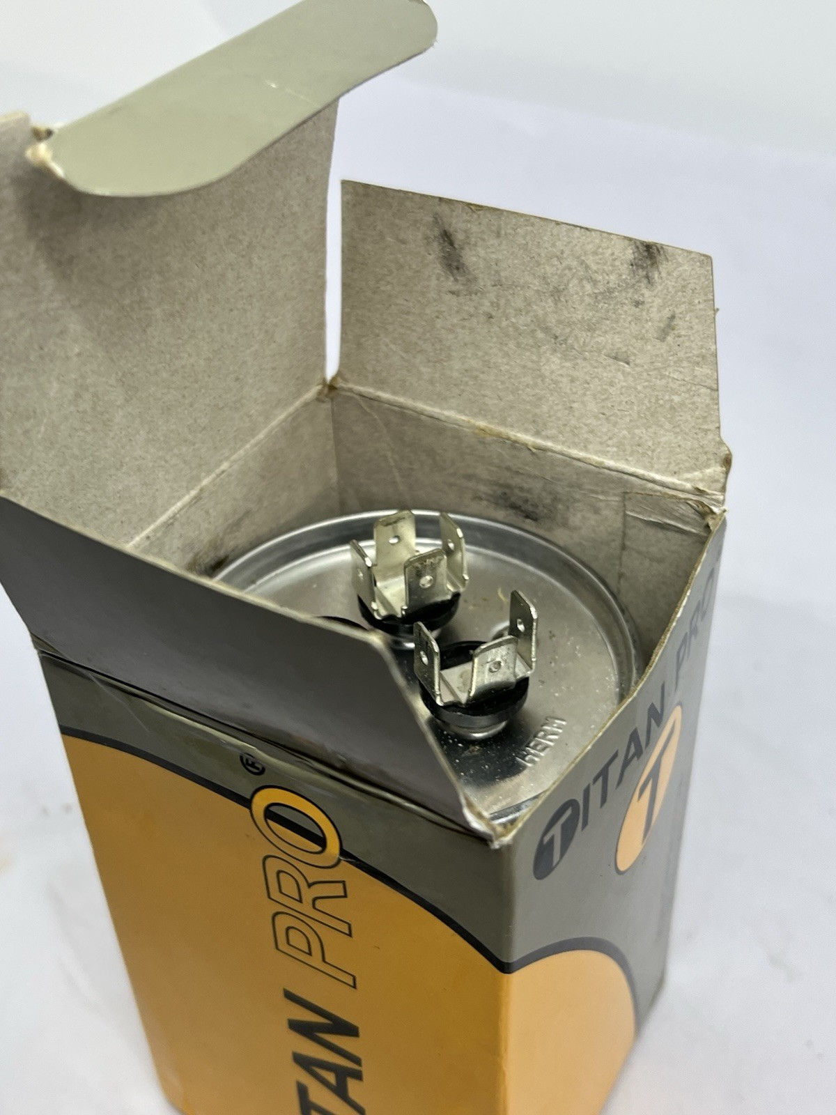 Titan Pro TRCFD455 Round Dual Run Capacitor 45+5 MFD 440V 370V HVAC Motor