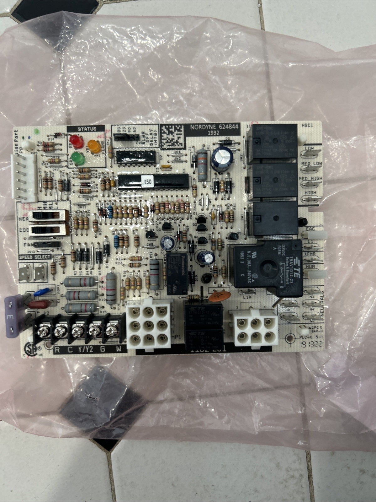 Nordyne 1182-201 Furnace Control Circuit Board 624844