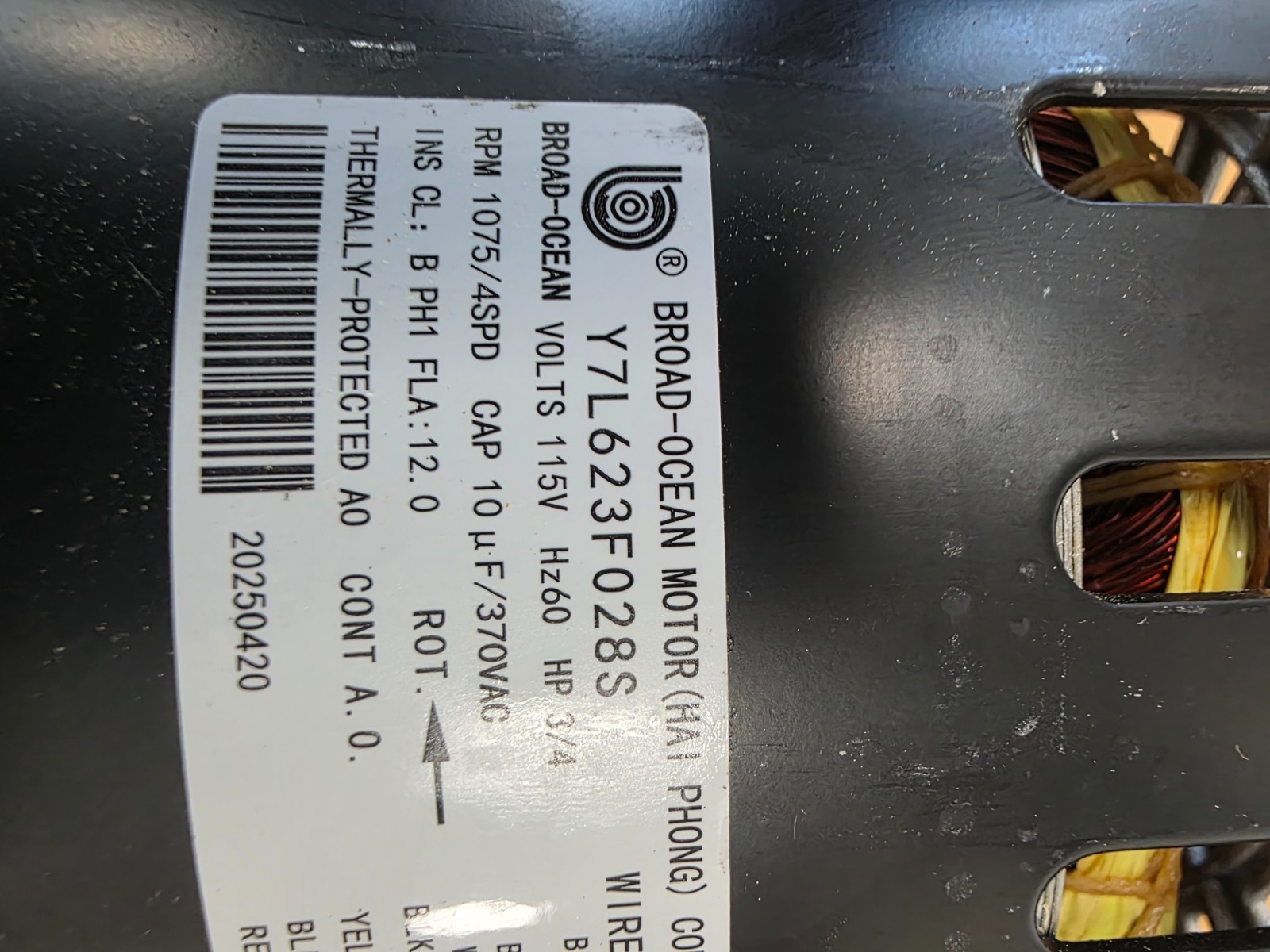Carrier HC45AE118 Blower Motor / With optional Belly Band