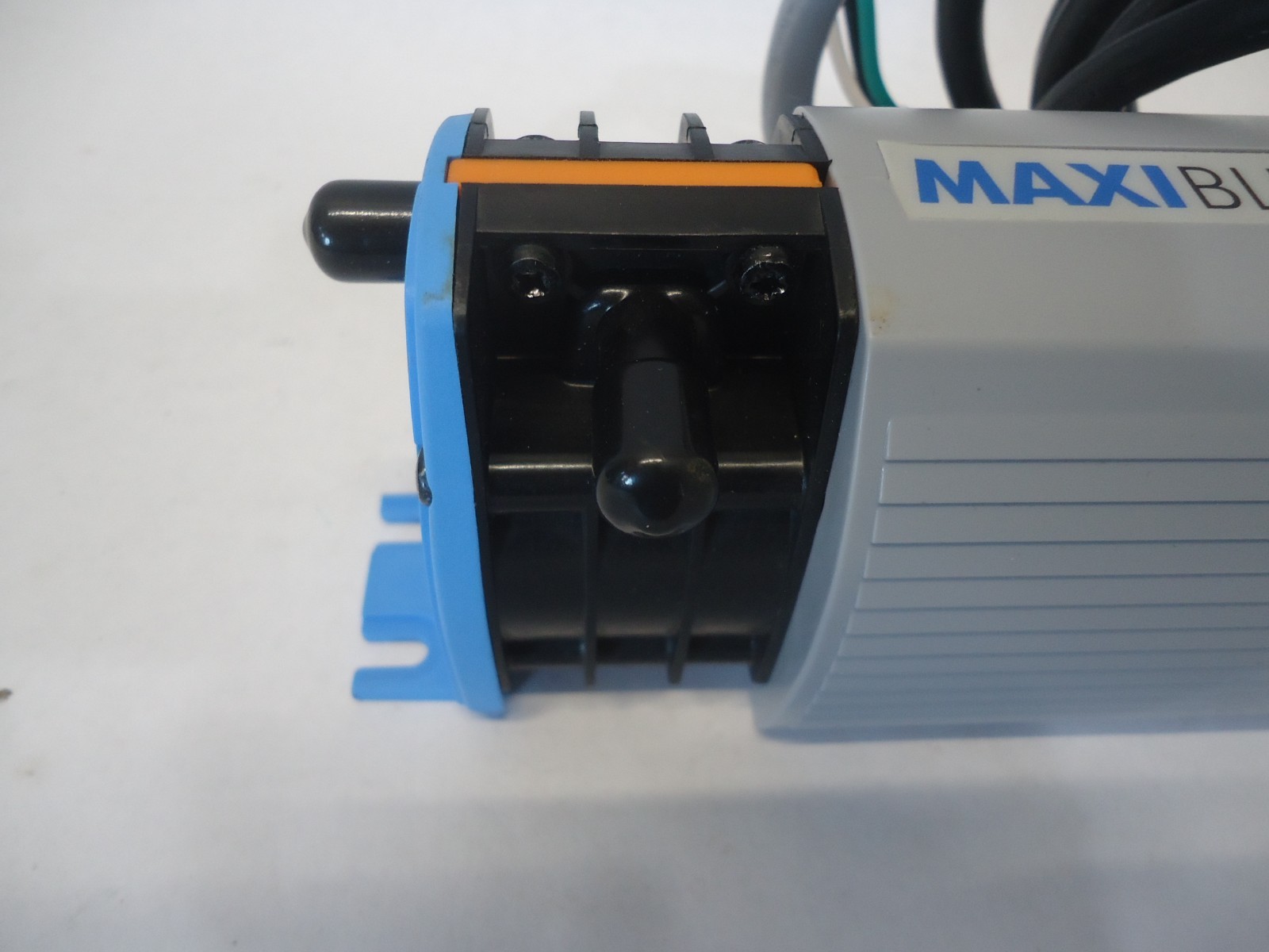 Blue Diamond Maxi Blue X87-721 Condensate Removal Pump with Reservoir 208-230V