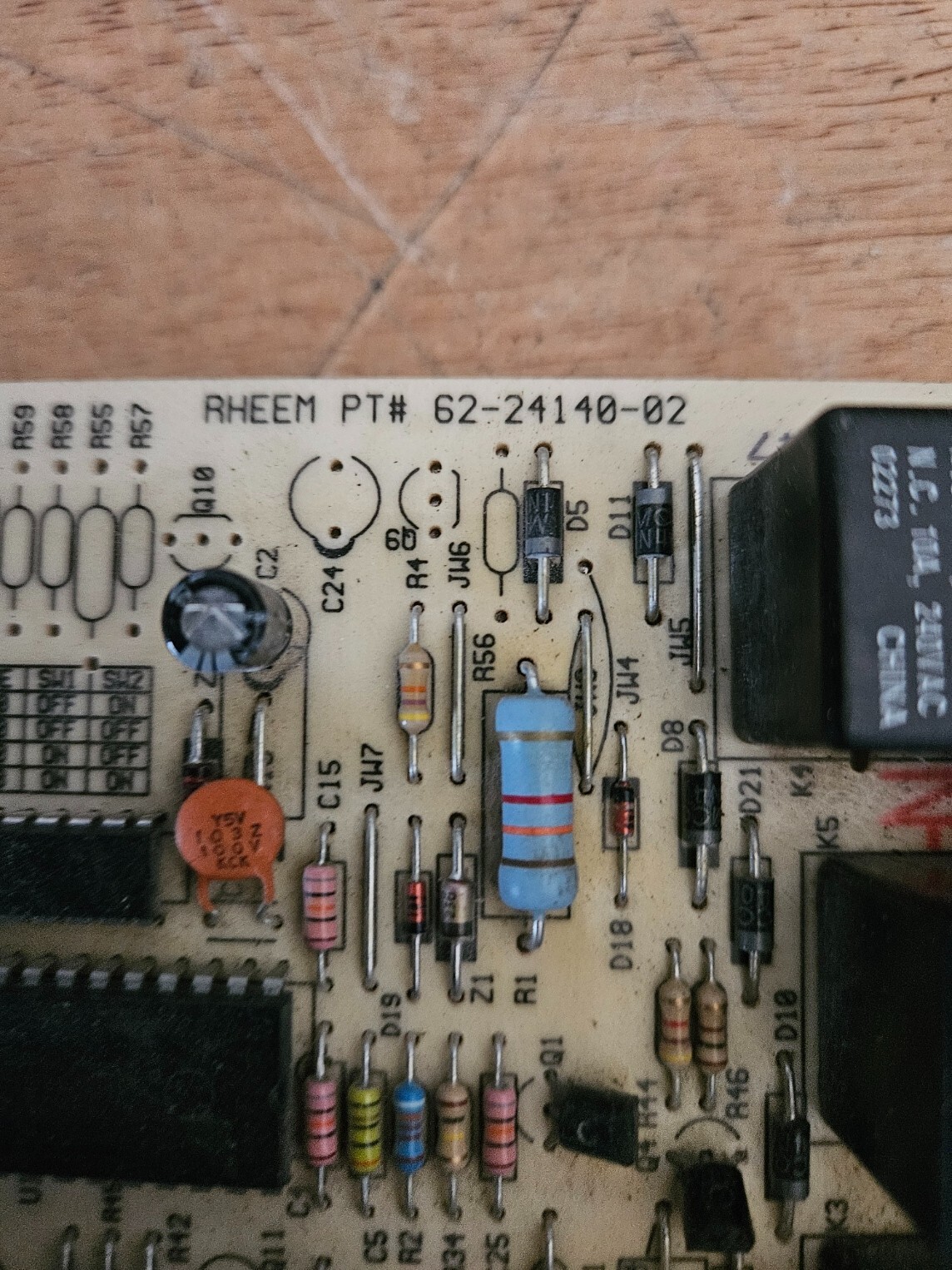 62-24140-02 Gas Furnace Control Circuit Board 1028-928 – 62-24140-04