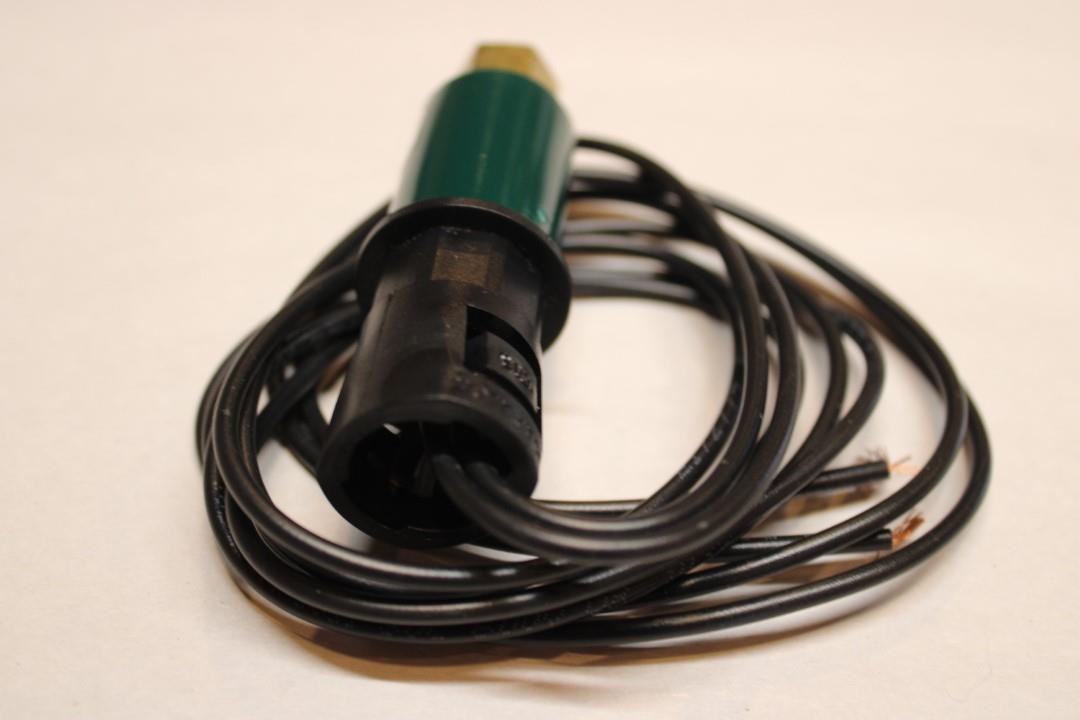 York 025-39956-001 High Pressure Switch Auto HVAC Refrigeration NEW