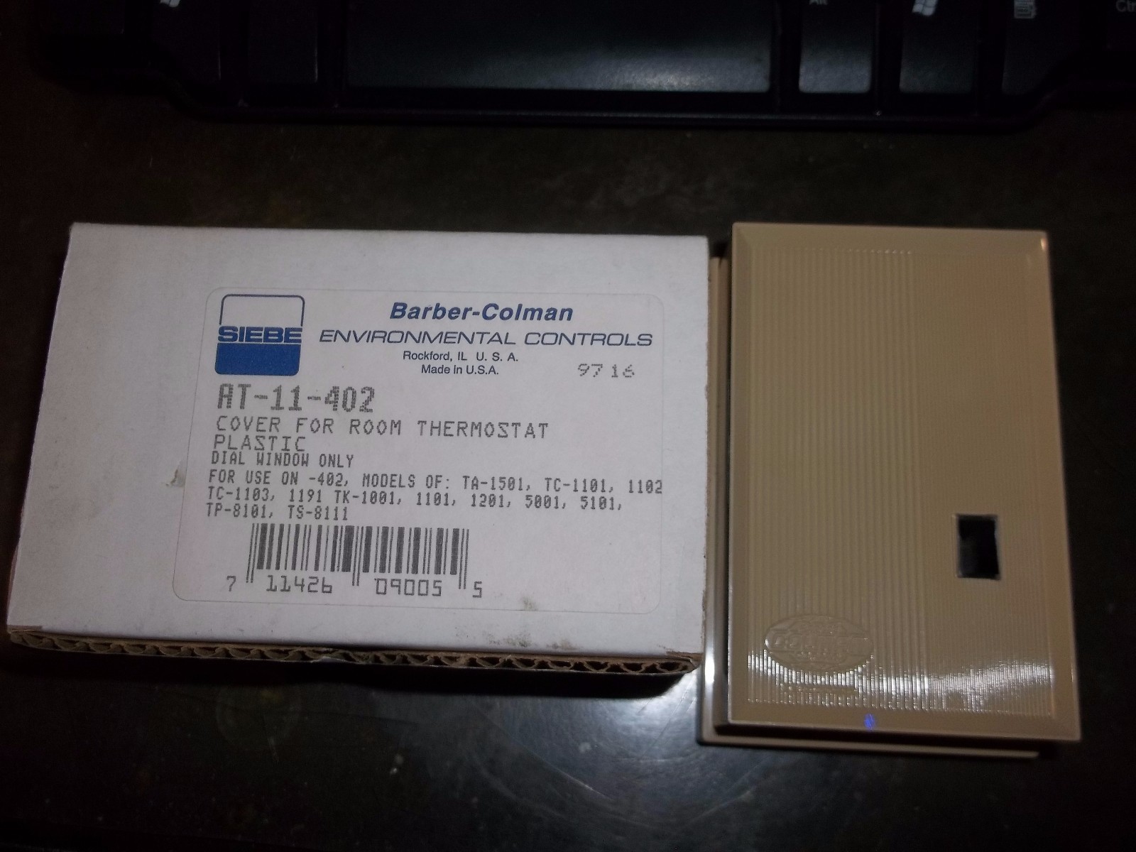 BARBER-COLMAN AT-11-402 COVER FOR ROOM THERMOSTAT PLASTIC BEIGE (X4)