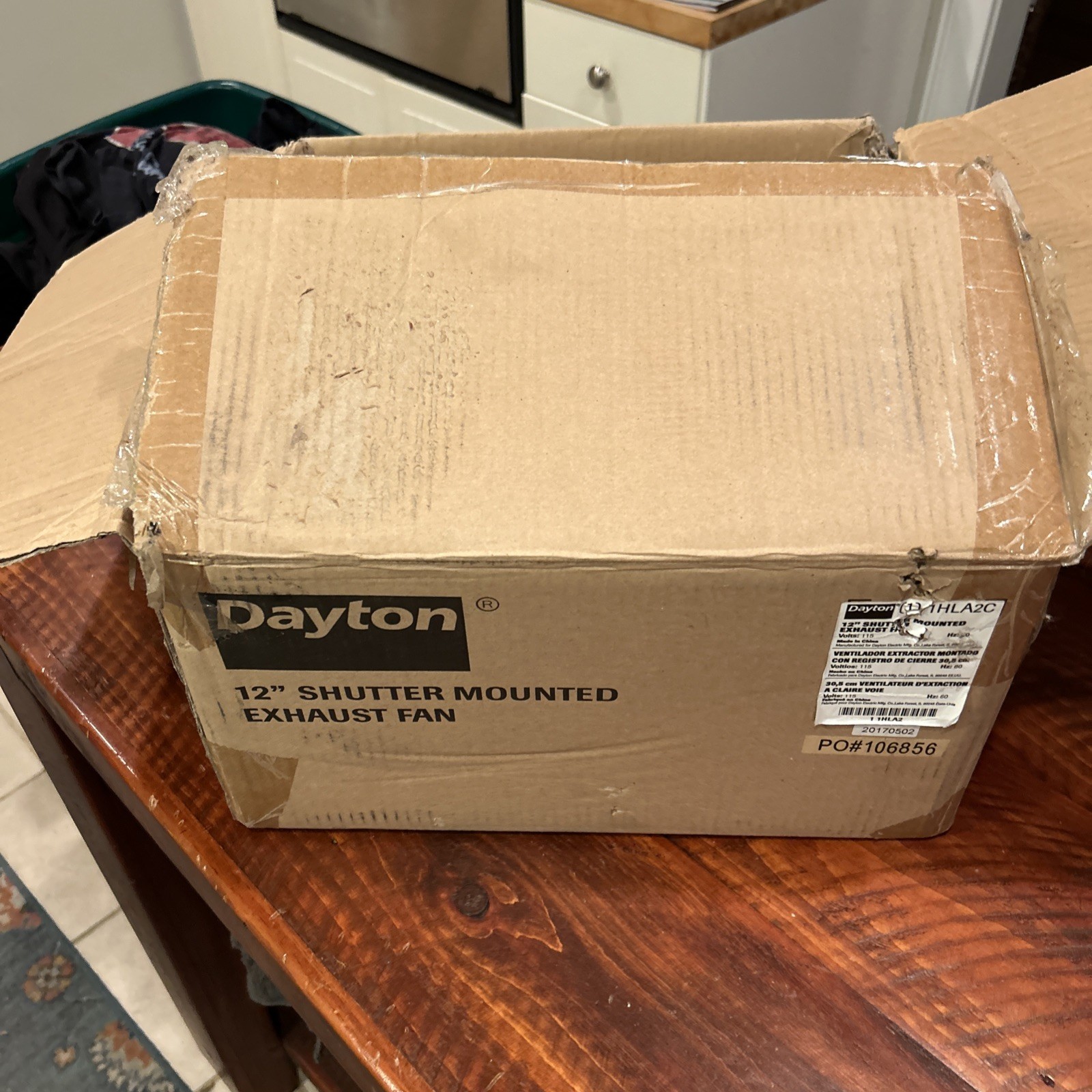 DAYTON – 1HLA2C Shutter Mount Exhaust Fan 12 in Blade Totally Enclosed 1/20 hp