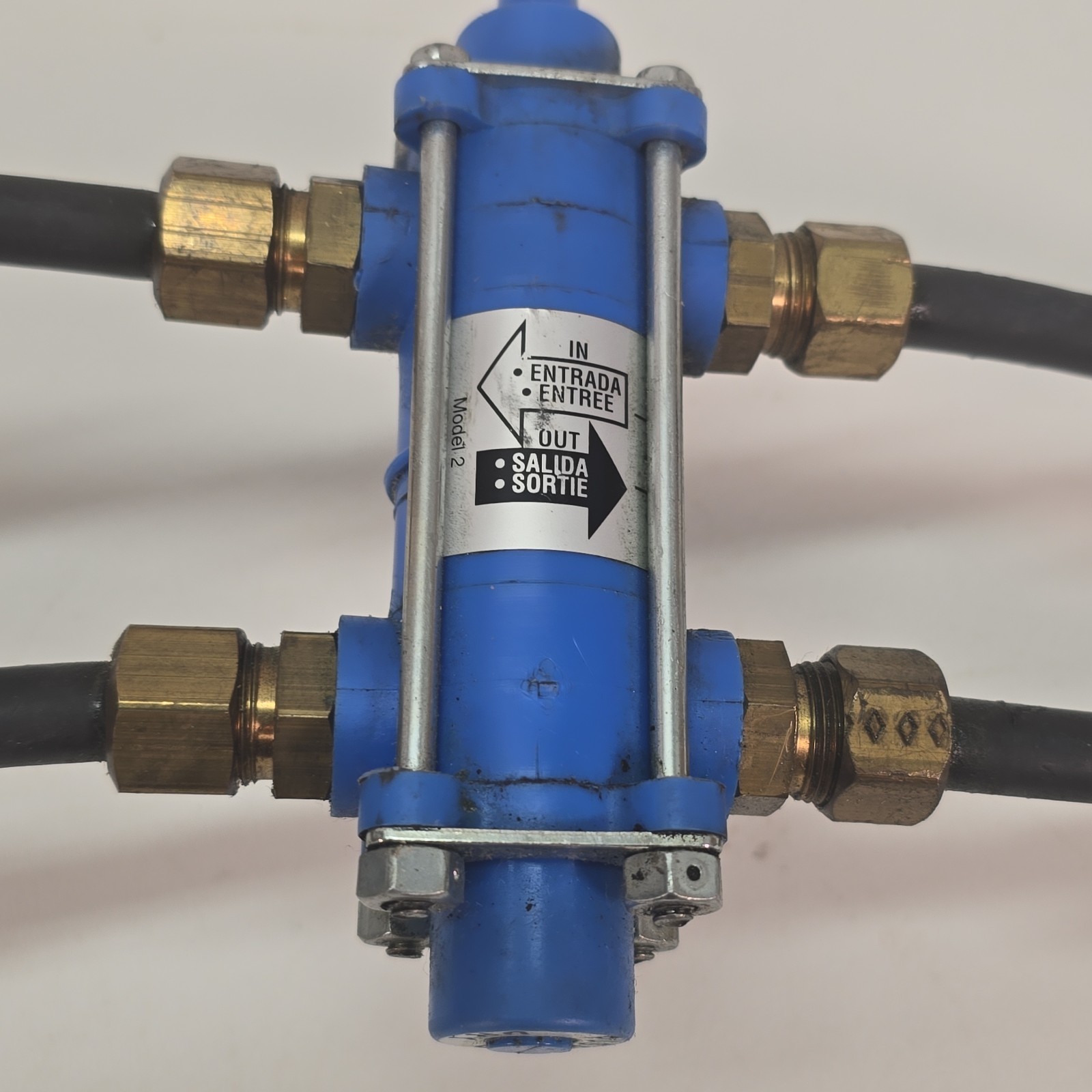 JOHNSON CONTROLS Coalesing Filter A-4000-1049 G-2010-24 Pressure Gauge & Bypass