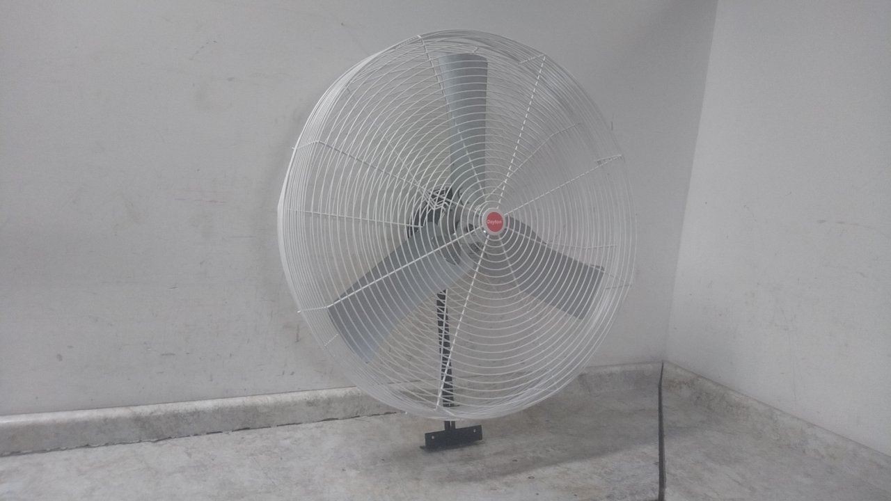 Dayton 484X59 1/2 HP 825 RPM 115VAC 36 In Blade Dia Guard-Mounted Exhaust Fan