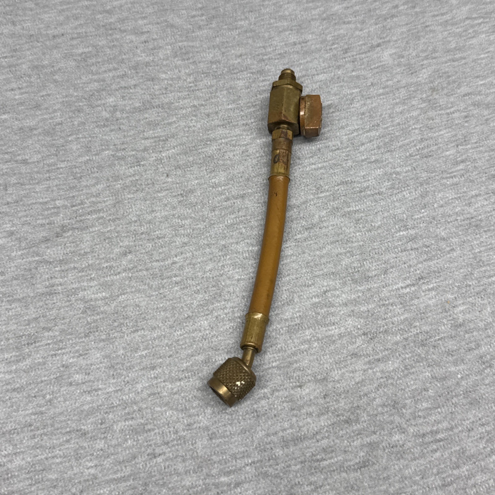 JB INDUSTRIES CLV-6Y Kobra Yellow 6 in. Whip End Hose – With Ball Valve