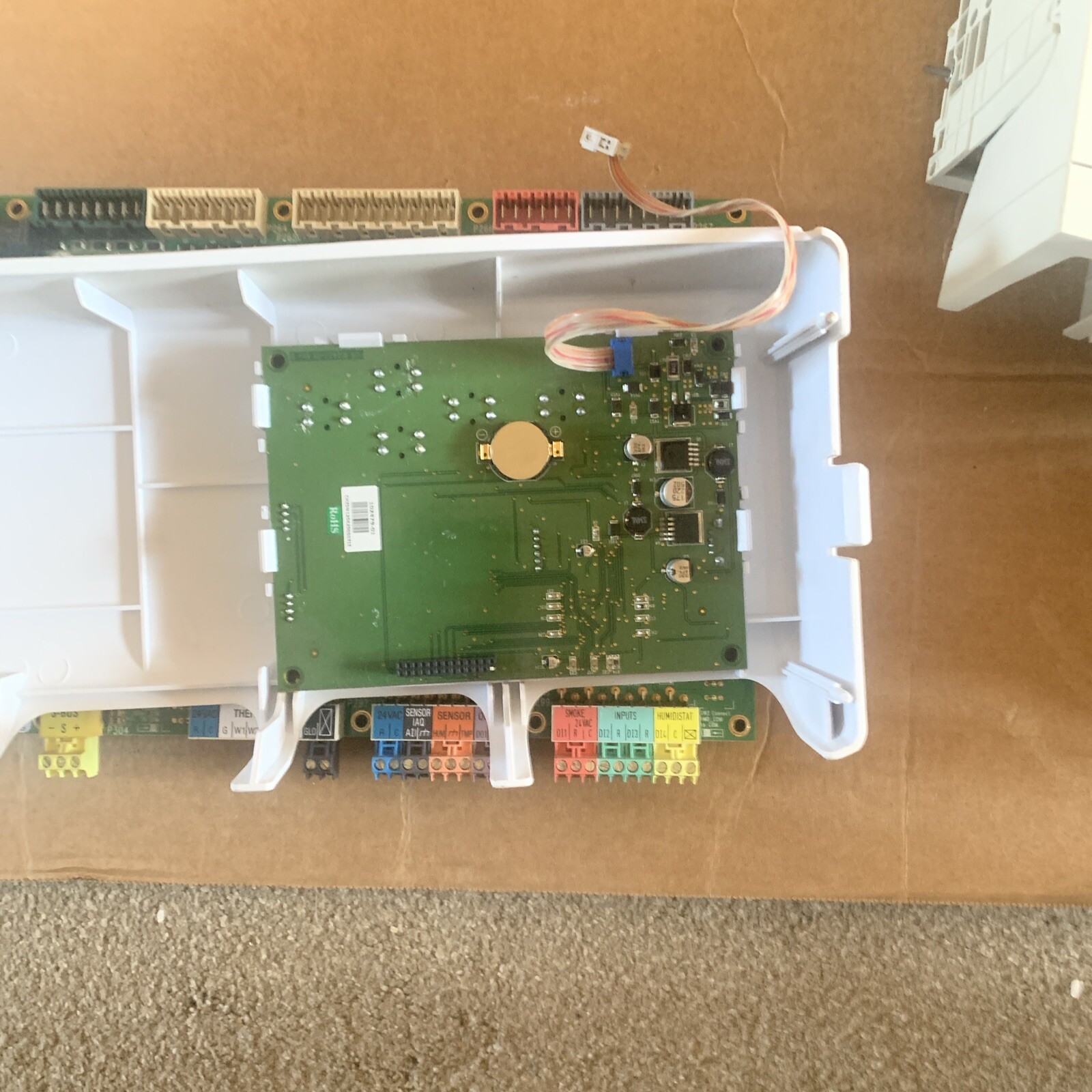 Lennox Prodigy M2 Unit Controller Board. 102458-04 W/102401-01 USED