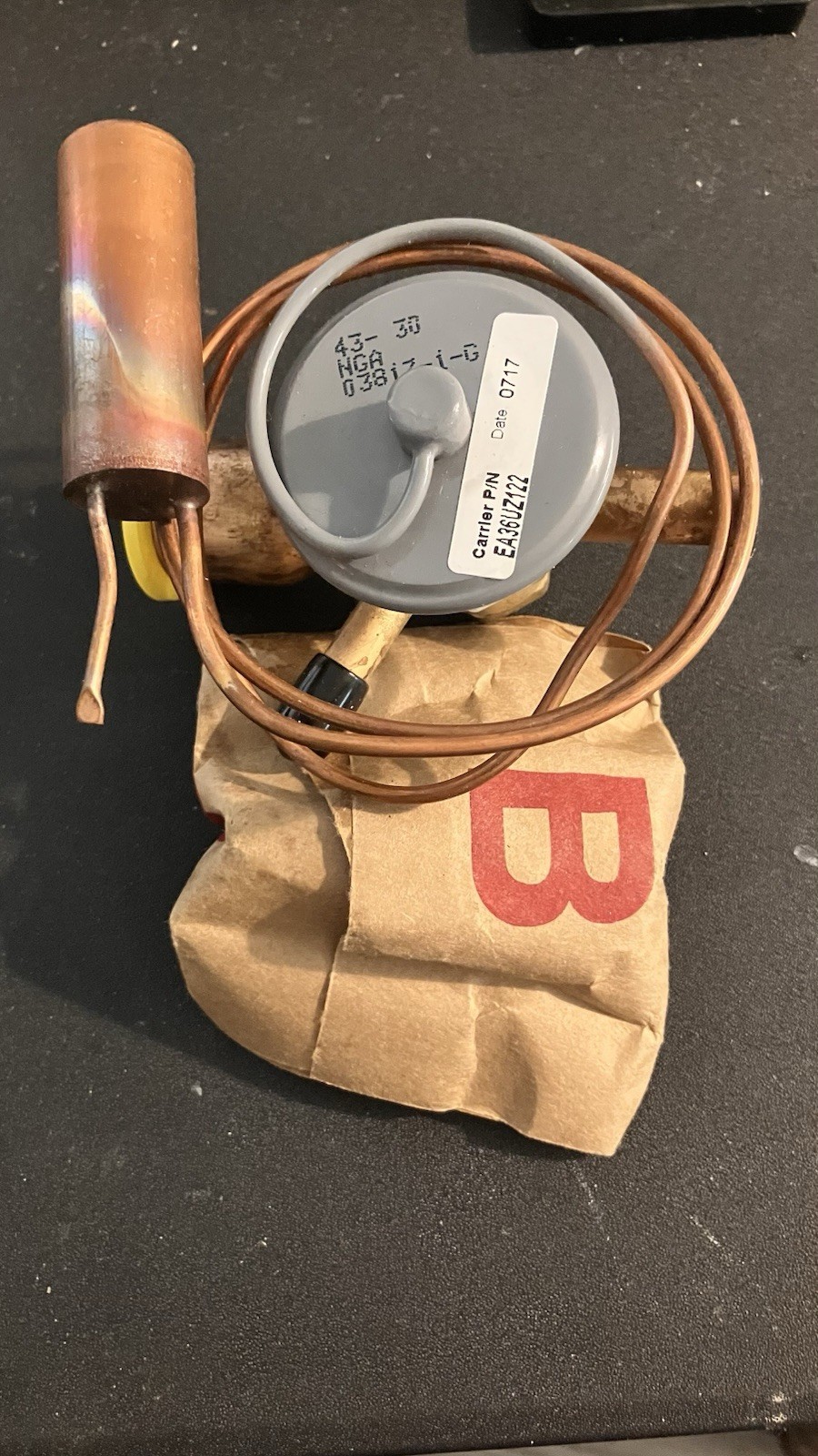 OEM Carrier TXV Valve New EA36UZ122