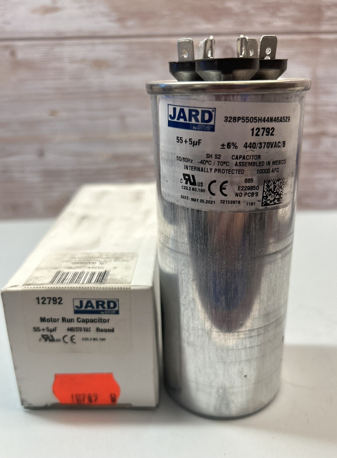 JARD 12792 Motor Run Capacitor 55 + 5 MFD 440/370 VAC Round