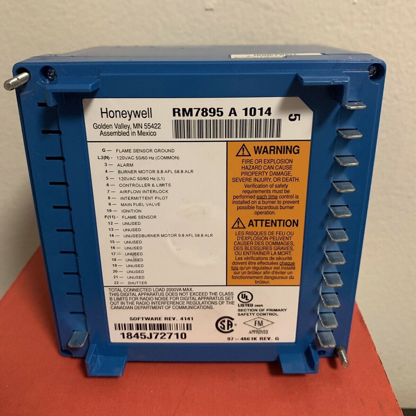 ONE NEW Honeywell RM7895A1014 Primary Control Burner Control FREE SHIIPING