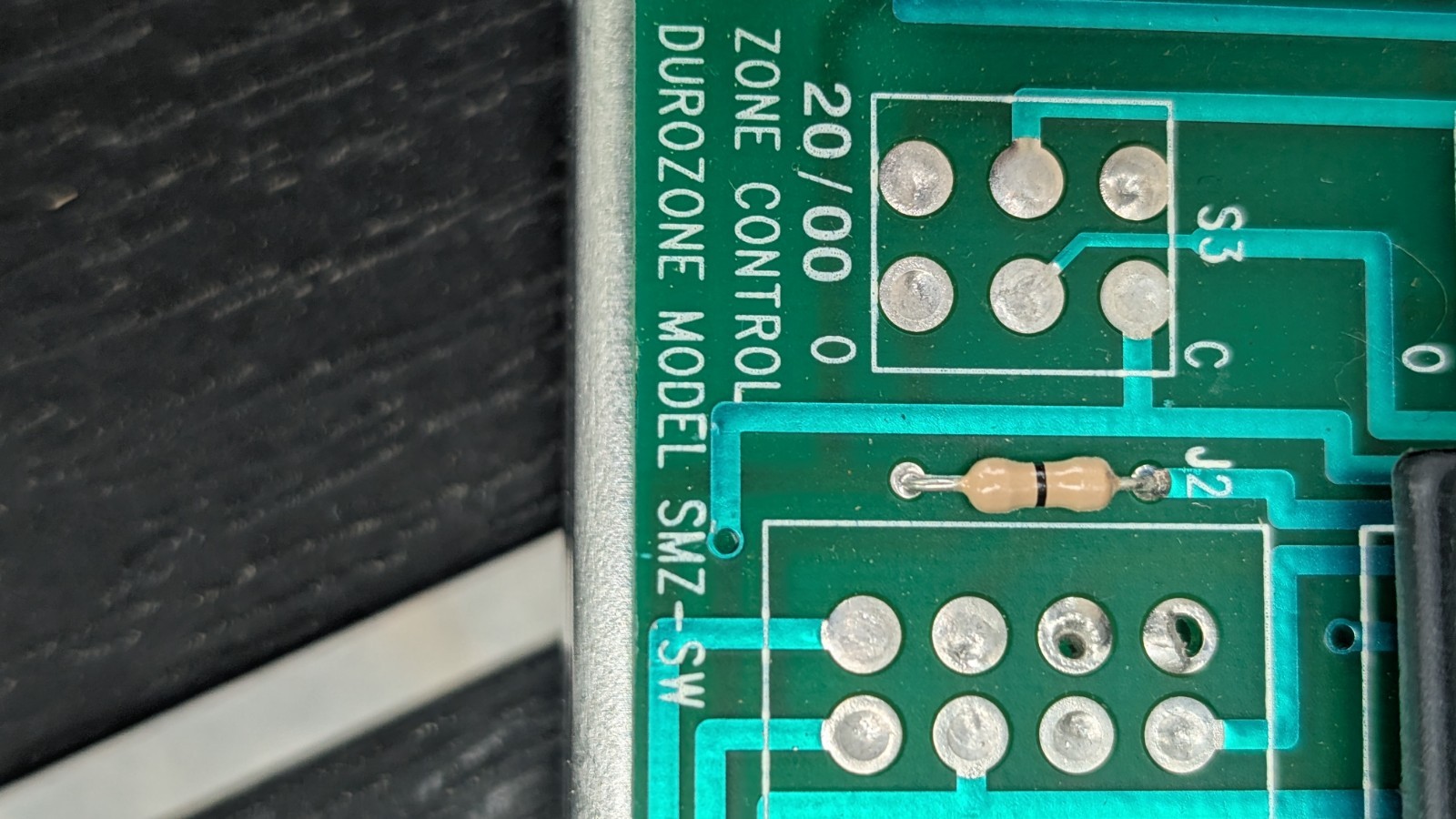 2 each DuroZone HVAC Zone Controllers SMZ-2SW SMZ-3SW Both Work As Designed