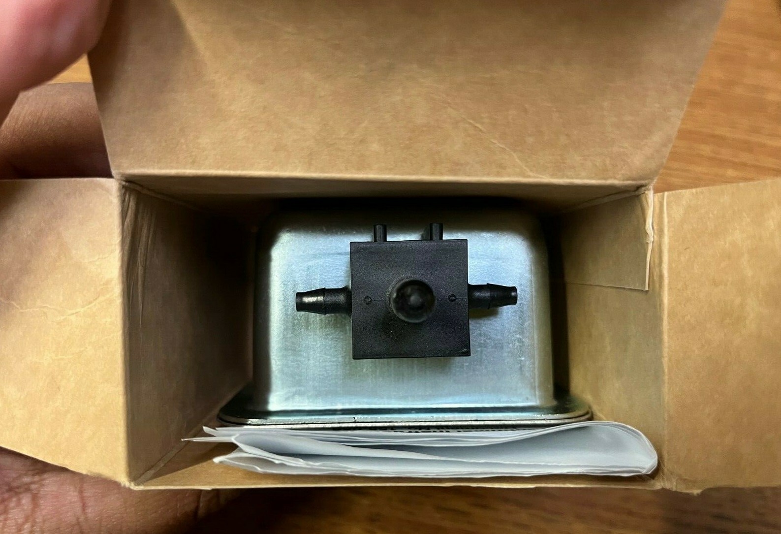 Siemens 265-1022 Model 3 Electric-Pneumatic Air Valve 120VAC 60Hz