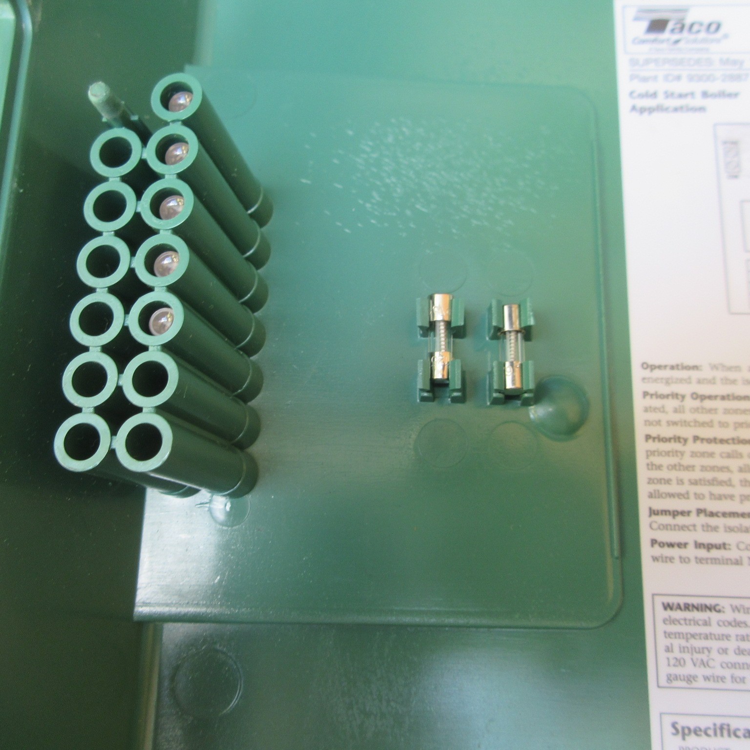Taco SR504 Comfort Solutions 4-Zone Switching Relay Green
