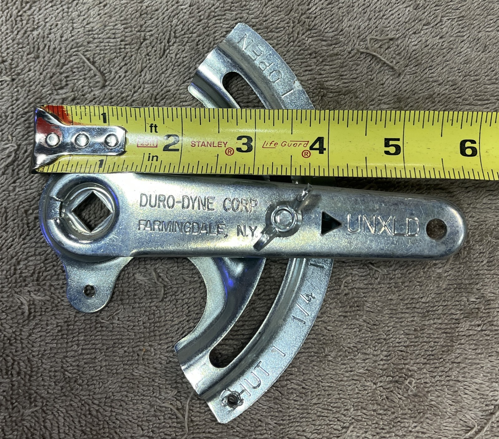 Duro-Dyne 3/8″ Quadrant Damper Regulator Handle -Square Rod – UNXLD – Lot Of 2
