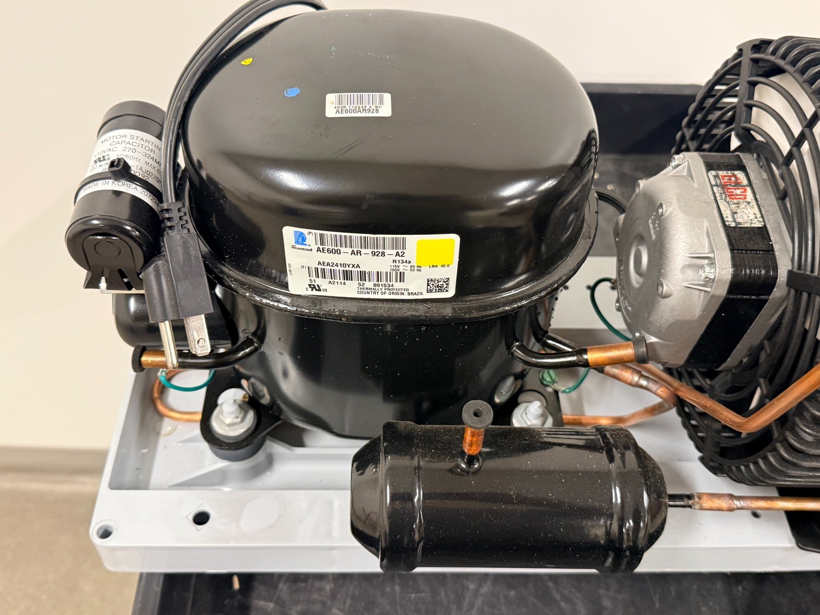 OMNITEAM TECUMSEH COND UNIT AEA 2410 YXAGB 115.V-R134a 1/3HP 60HZ 1PH LOW TEMP