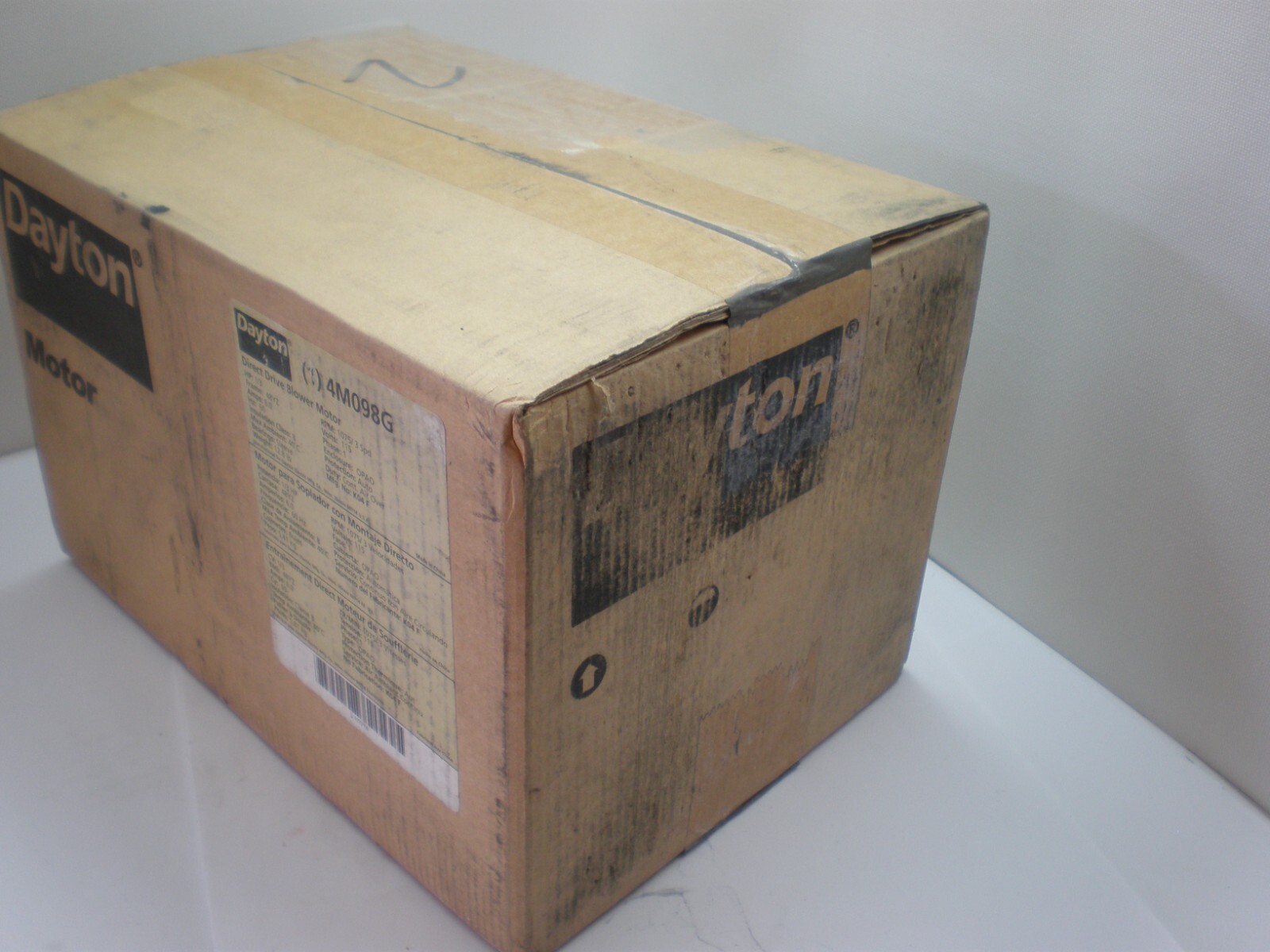 DAYTON 4M100G D/D Blower Motor 3 Speed, Open Air-Over, Ring/Stud Mount, 1/2 HP