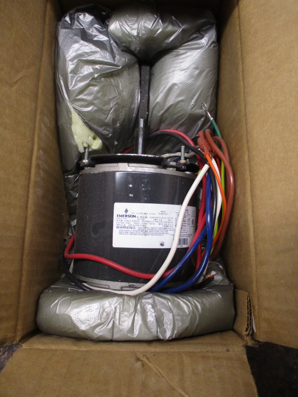 New Emerson 1390 K48HXSTZ-3519 1/4HP 115V Furnace Direct Drive Blower Motor