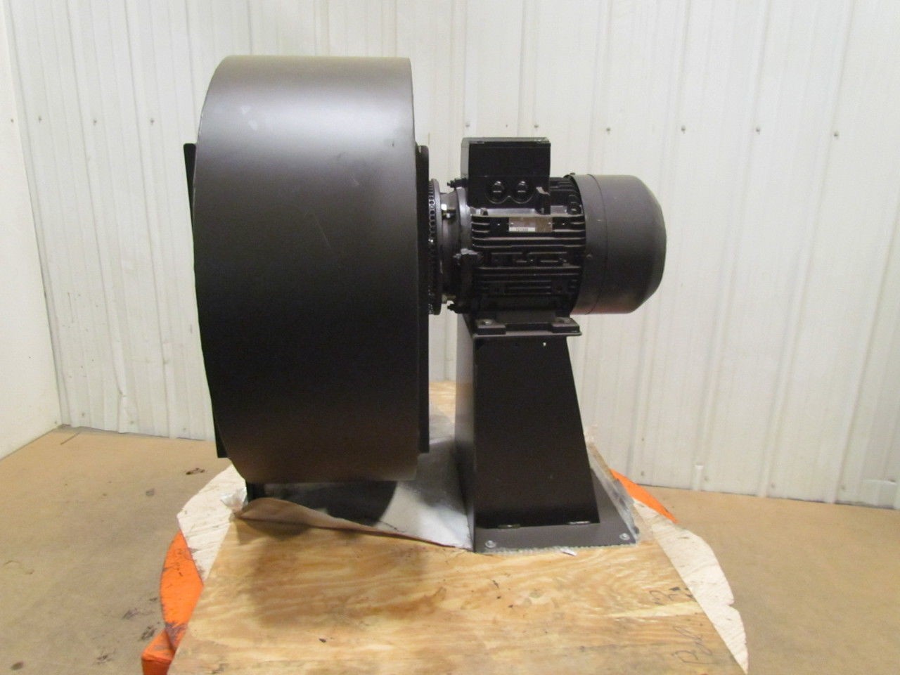 Karl Klein DNG 13-150S Low-Pressure High Performance Fan 10HP 394112 CF/Hr 15″SP