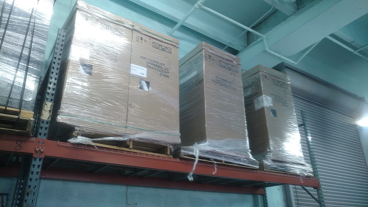 3 TON “SURE COMFORT/RHEEM” R410A 2 STAGE VAR SPD 21″ CAB AIR HANDLER (NEW)