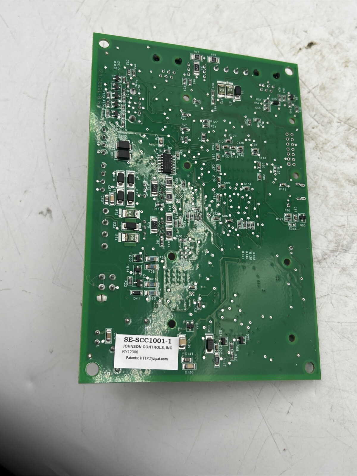 JOHNSON CONTROLS Smart Chiller Controller SE-SCC1001-1 E229342 30 Days Warranty