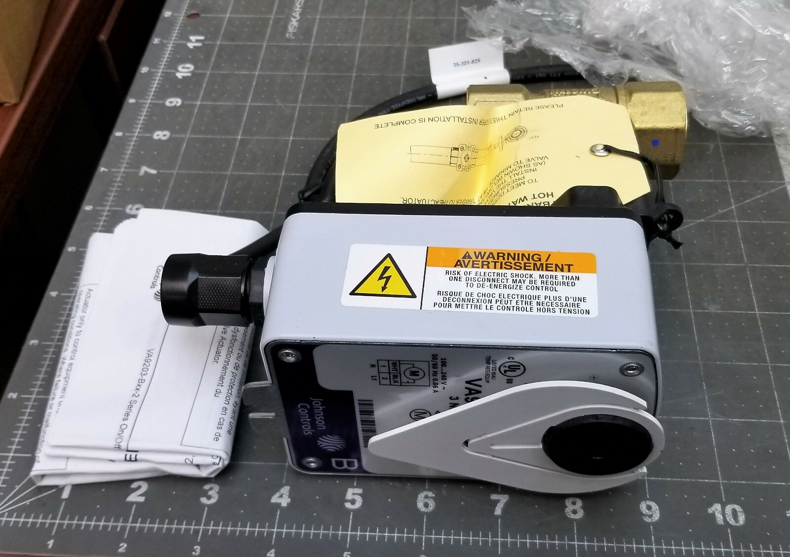 JOHNSON CONTROLS 1” 2-WAY BALL VALVE 18.7Cv 85-264V 2Pos N/C NEW [A8BC]