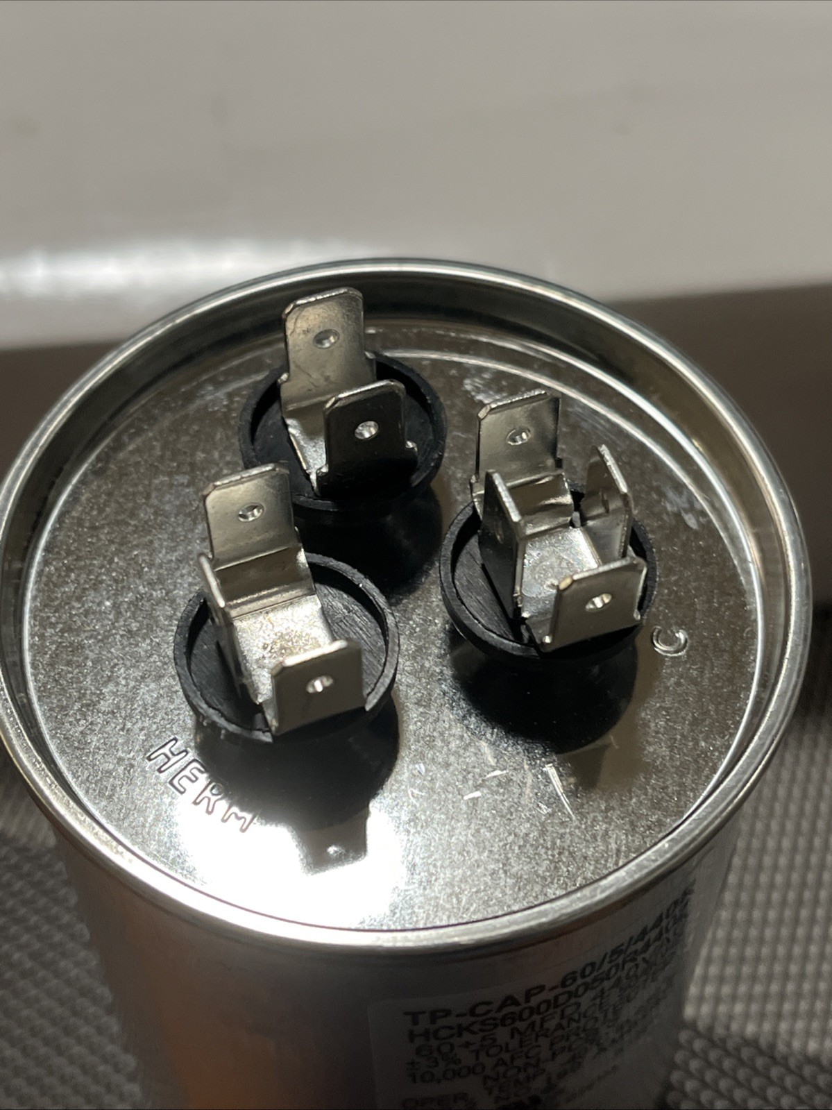 TradePro 60+5 MFD 370/440V Run Capacitor TP-CAP-60/5/440R PROFESSIONAL GRADE