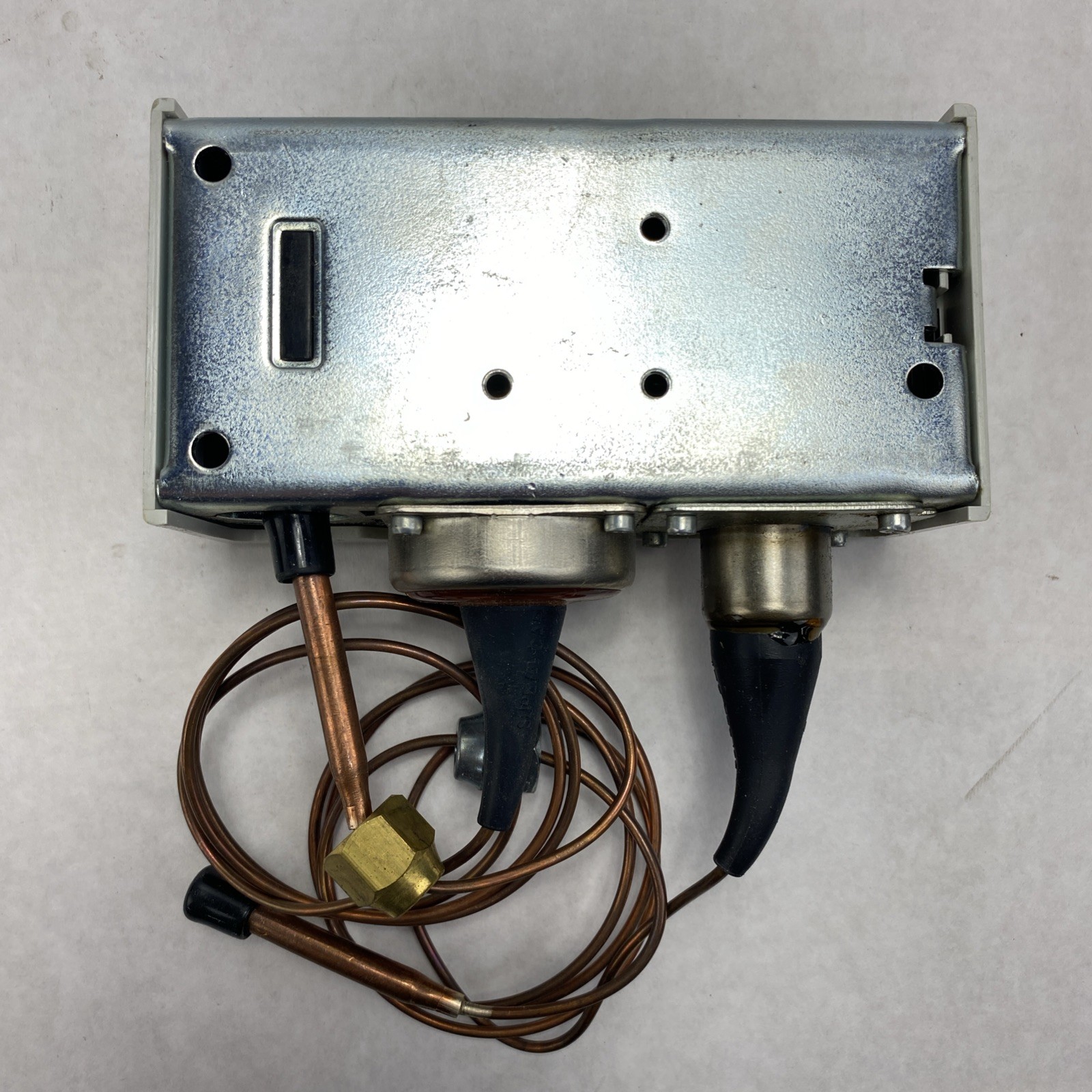 Ranco 012-1549 Dual Pressue Control With Flare Nut Connectors