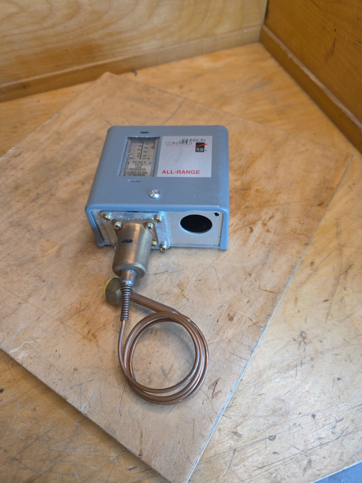 Johnson CONTROLS P70AA118 Fan Cycling Pressure Control P70AA-118C NO BRACKET
