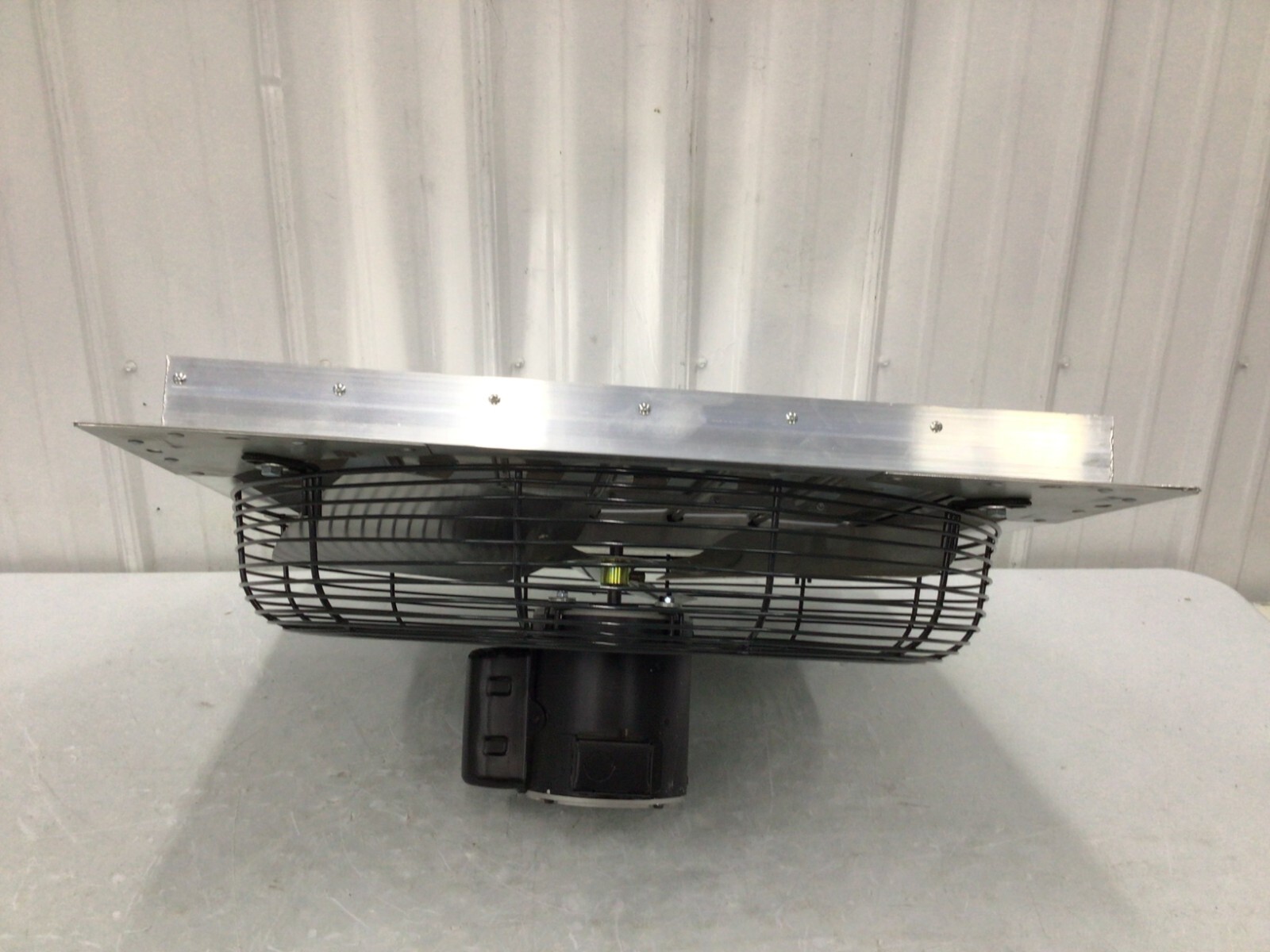 Dayton 484X46 Shutter Mount Exhaust Fan, 24 In Dia Blade, 1/4 Hp, 1 Phase