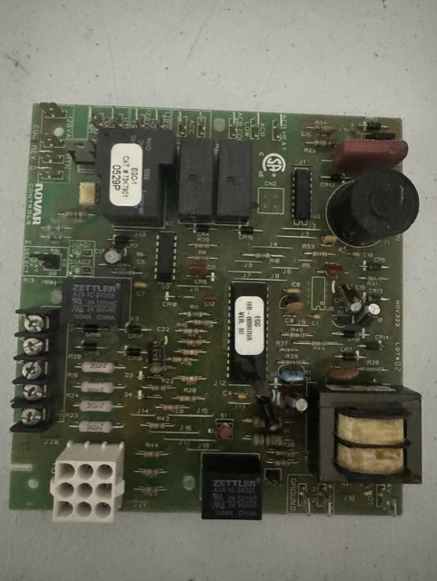 LENNOX HEATCRAFT HB-00907DA EGC-1 Furnace Control Circuit Board