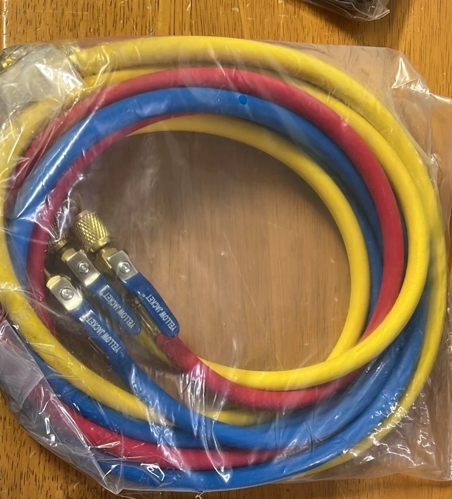 Yellow Jacket 29986 Plus II 1/4″ Hose with Compact Ball Valve 72″