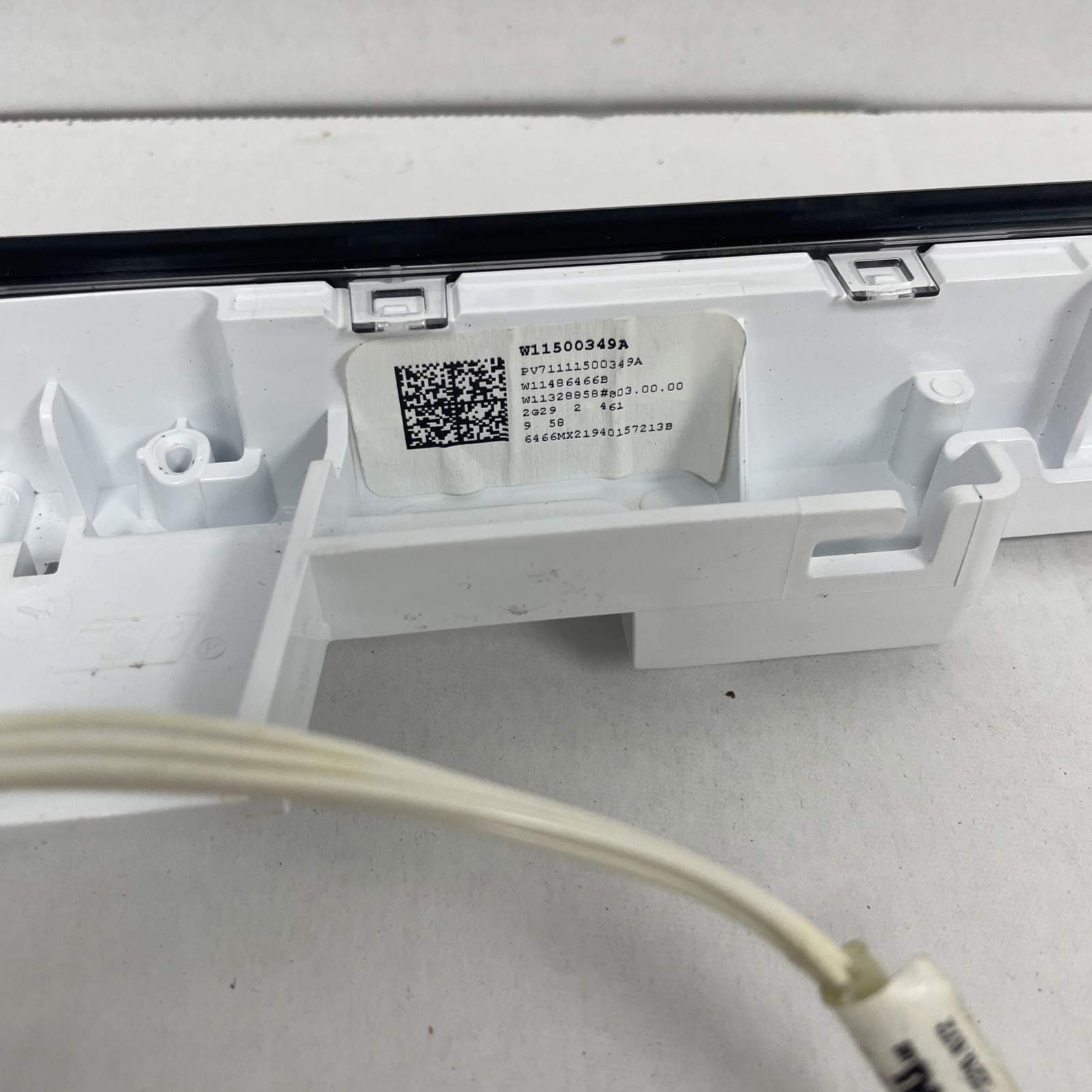 Whirlpool W11632700 Console Assy 1/2″ Black