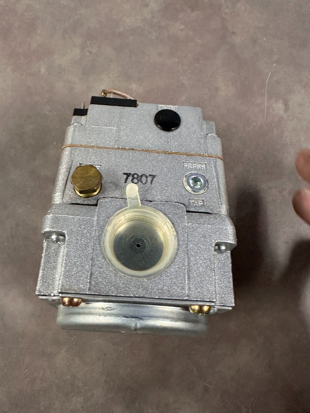 White Rodgers Division 36C68 423 Universal Fast Open Manifold Gas Valve