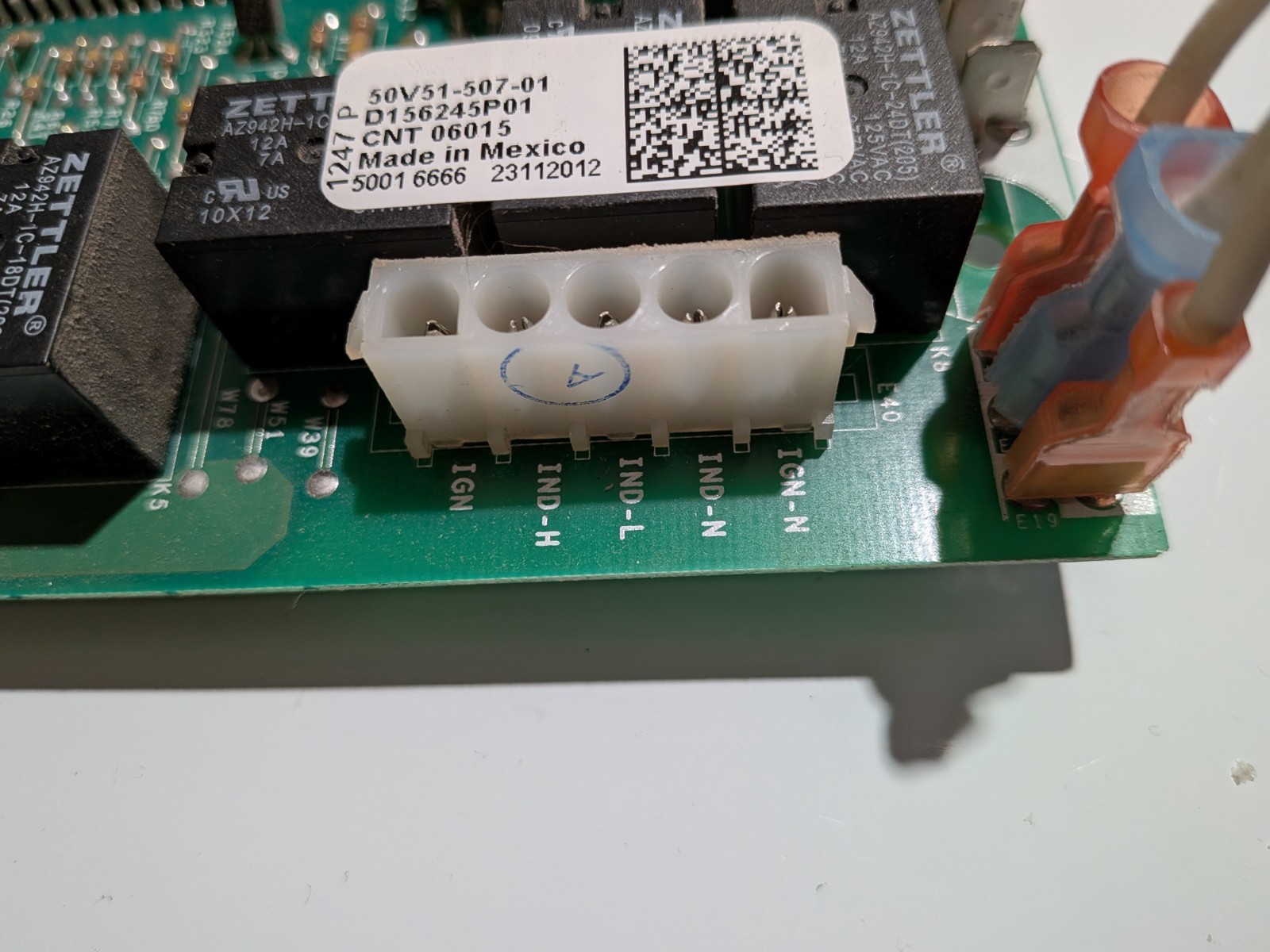 Emerson 50V51-507-01 Furnace Control Board 24V 12A (D156245P01, CNT 06015)