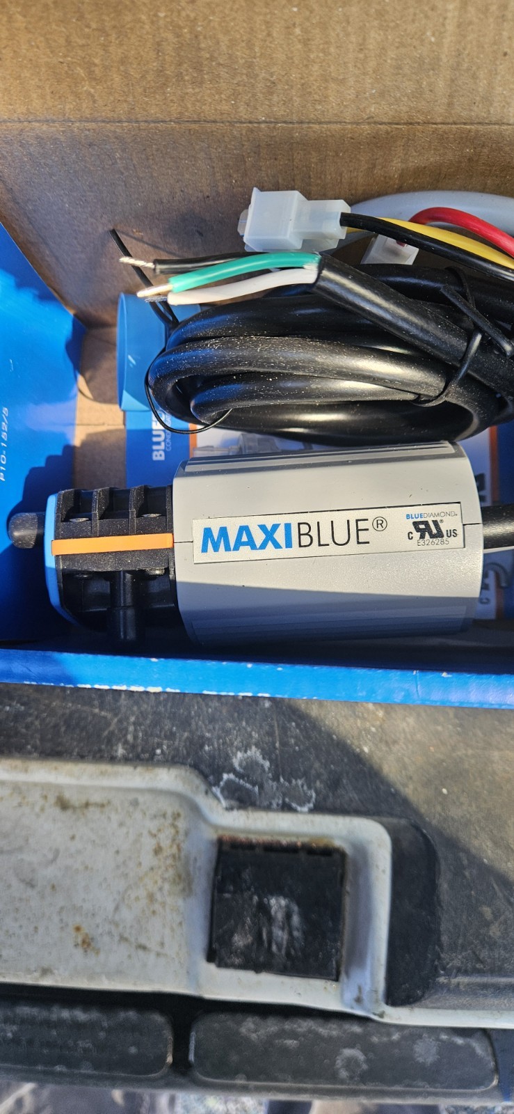 BLUE DIAMOND – MAXIBLUE CONDENSATE PUMP 208/230V – X87-721
