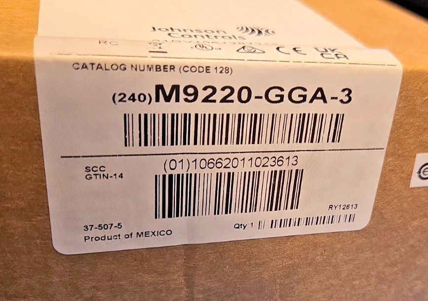 Johnson Controls M9220-GGA-3 Rotary Actuator 177in-lb Spring 24VAC/DC NEW SEALED
