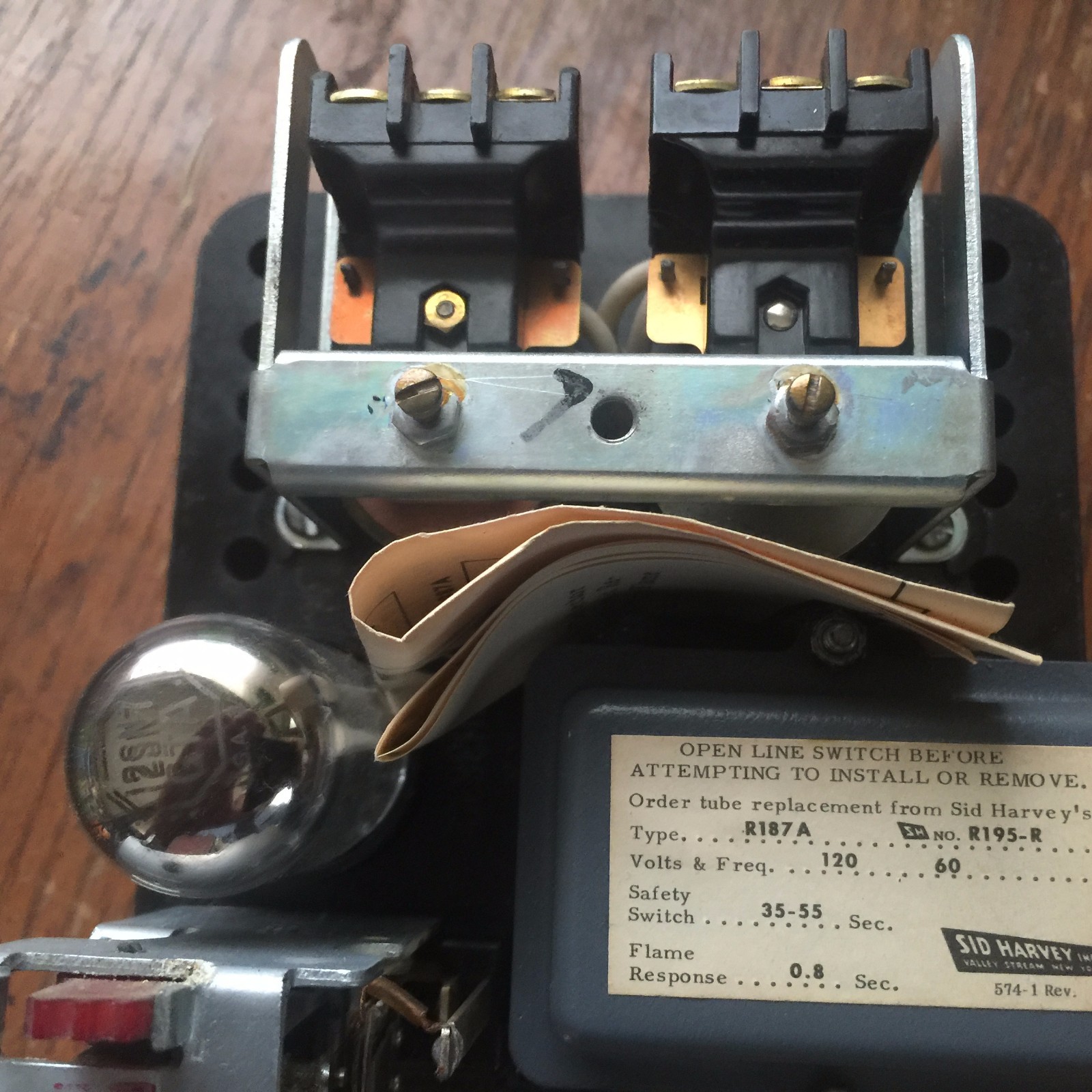 Honeywell/Sid Harvey R187A / R195R ProtectoRelay 120V
