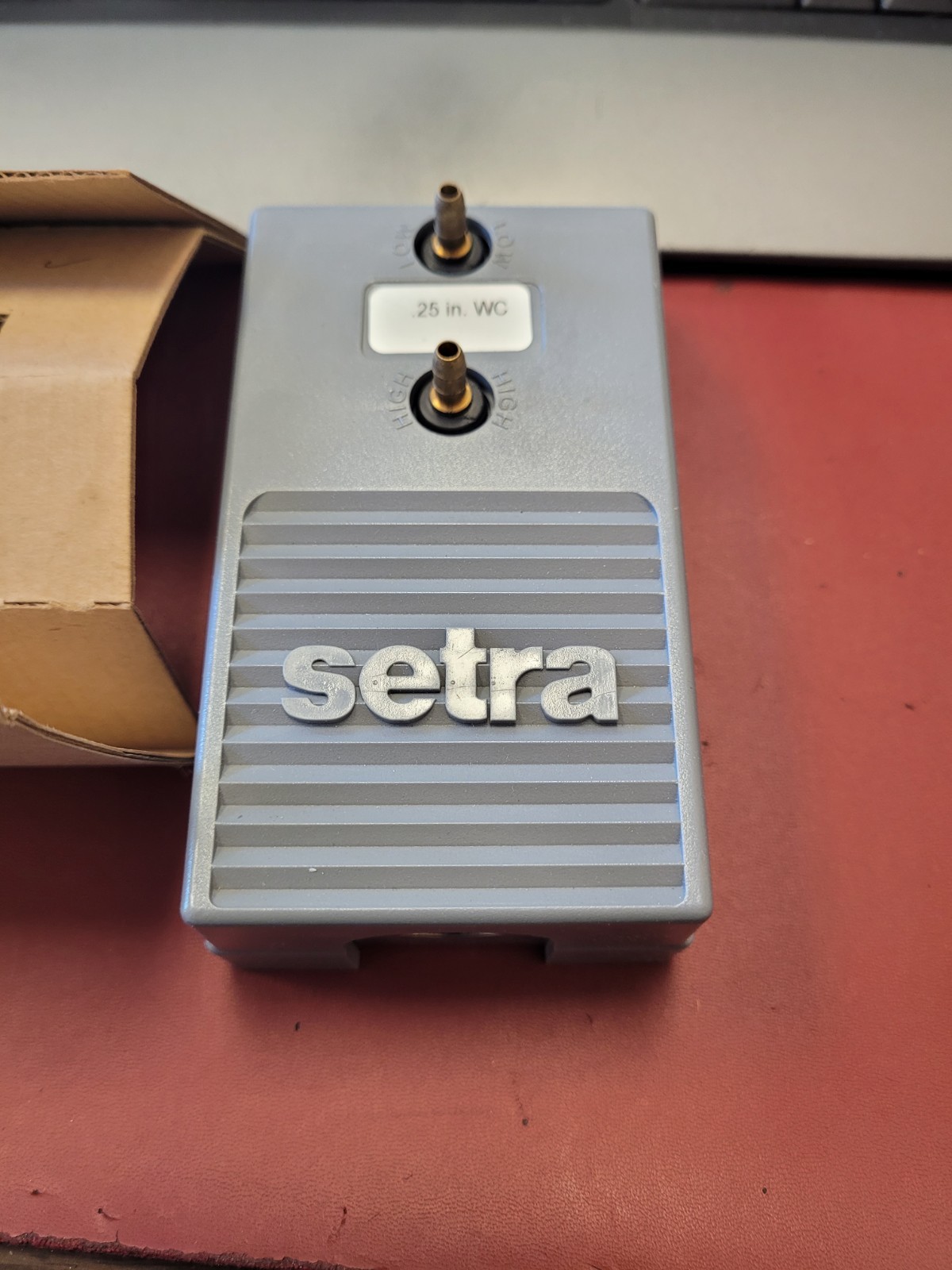 NEW Setra Model DPT2640-R25B-1 Differential Pressure Transducer 2641R25WB2DA1C