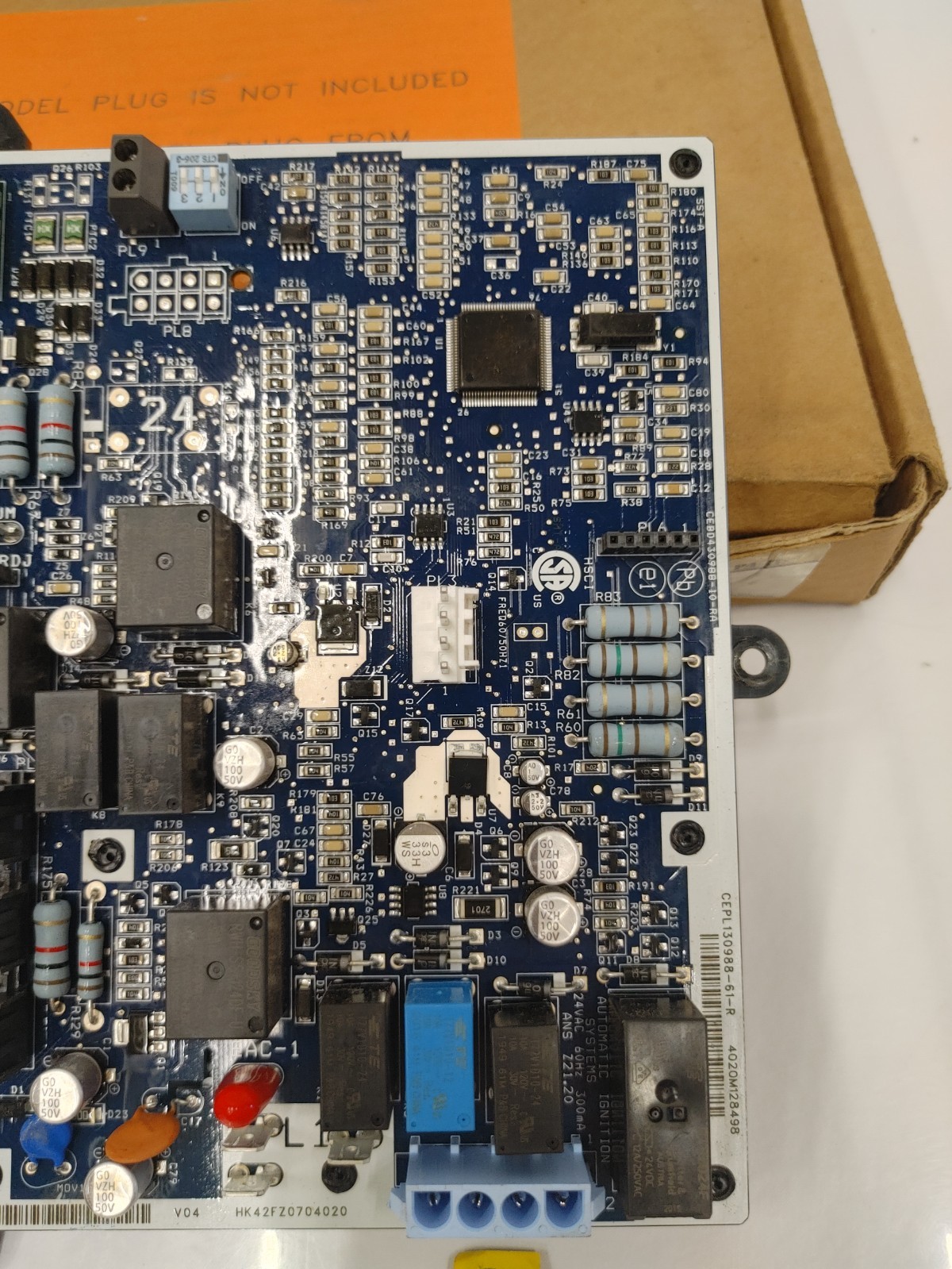 CARRIER BRYANT- HK42FZ0921223 Furnace Control Board CEPL130988-61-R HK42FZ0