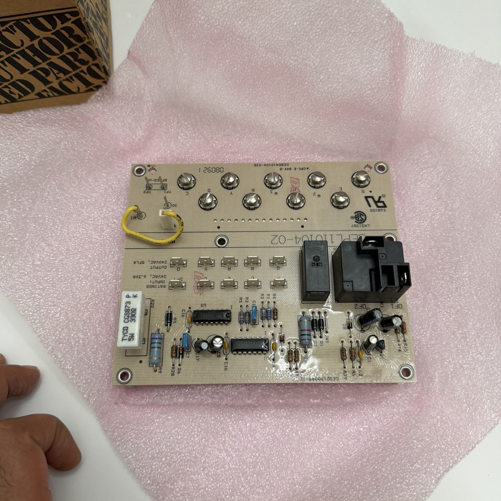 OEM Carrier HK32FA006 Defrost Control Board CEPL110104-02 HVAC New Open Box