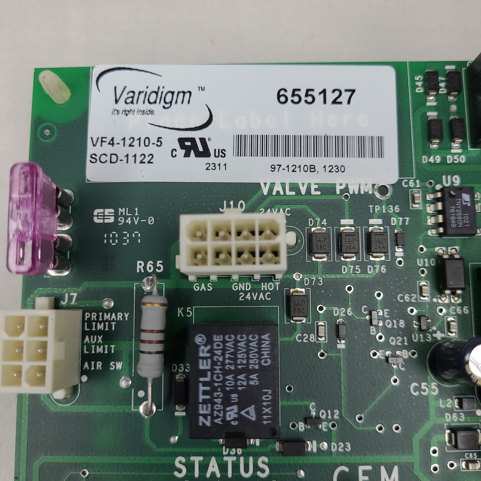 York Luxaire VARIDIGM 655127 Control Circuit Board SCD-1122 VF4-1210-5