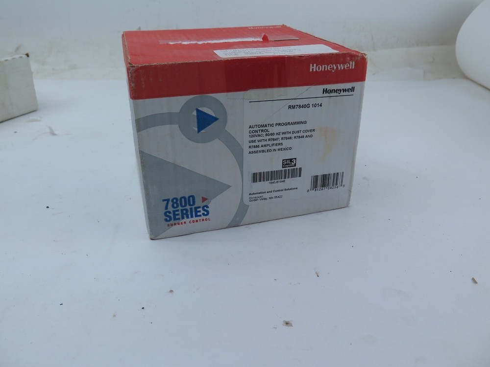 Honeywell RM7840G1014 RM7840G 1014 Burner Control New sealed box US Free TAX