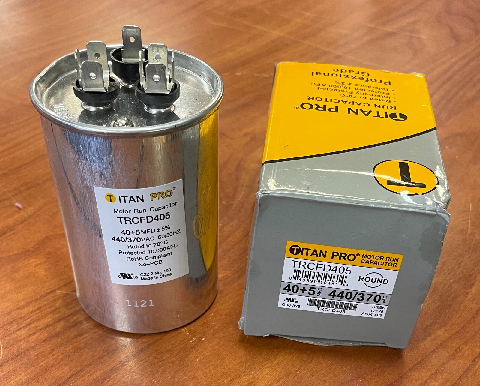 Titan Pro Dual Rated Motor Run Capacitor Round MFD 40/5 440/370VAC TRCFD405