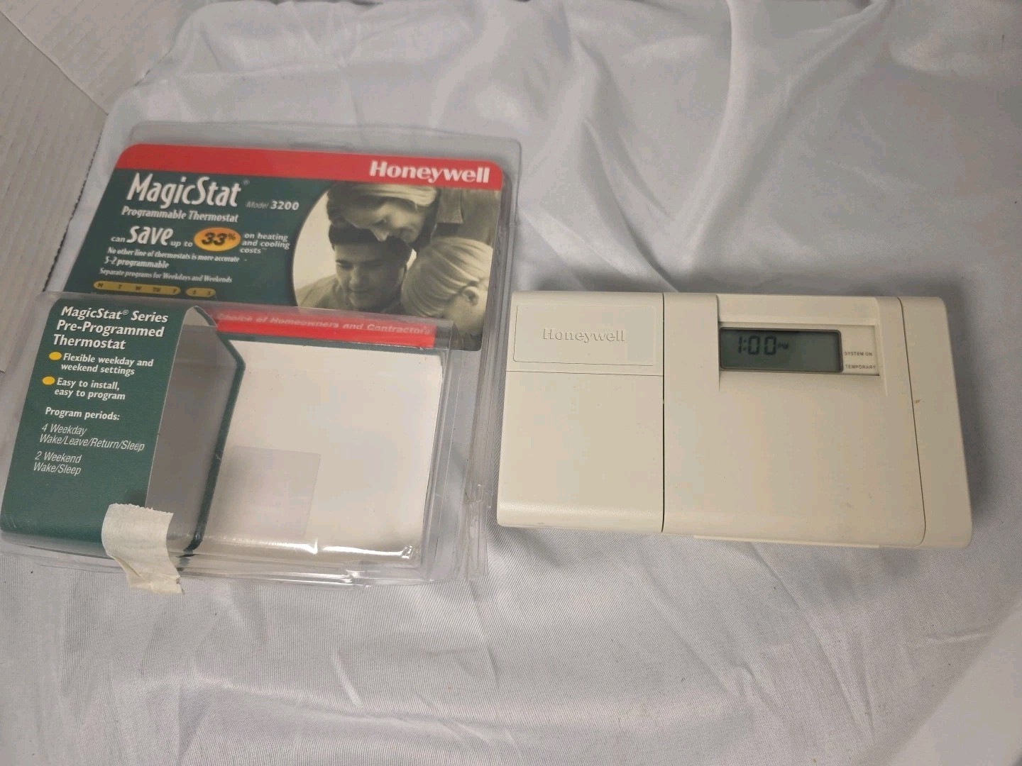 Thermostat Honeywell CT3200 5 and 2 day Programmable Beige Heat / Cold