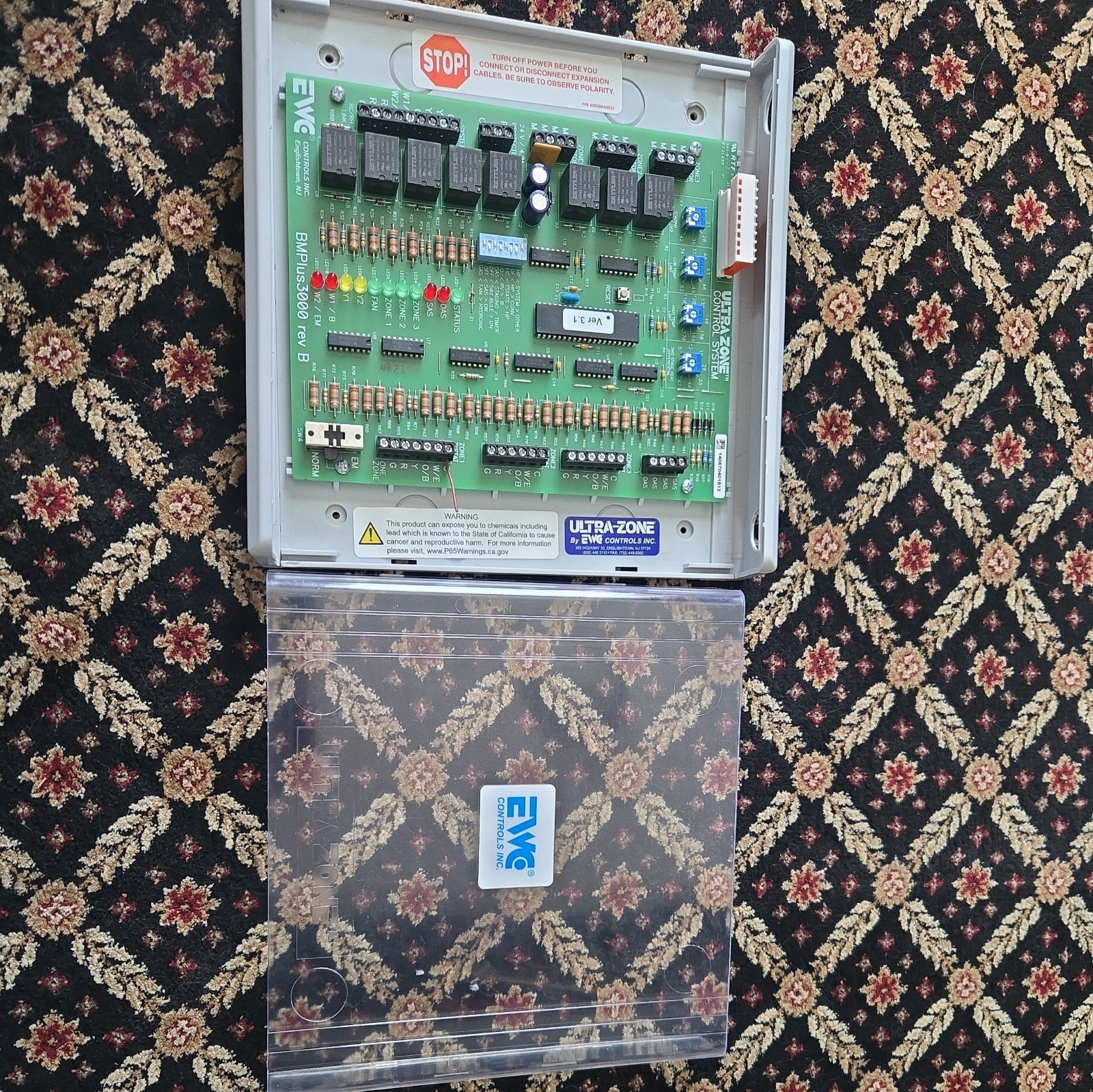 EWC Controls BMPLUS 3000 Rev B UltraZone 3 Zone Control Panel with Sensor